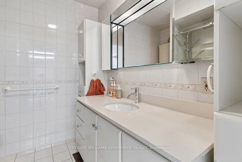 2192 Castlestone Court