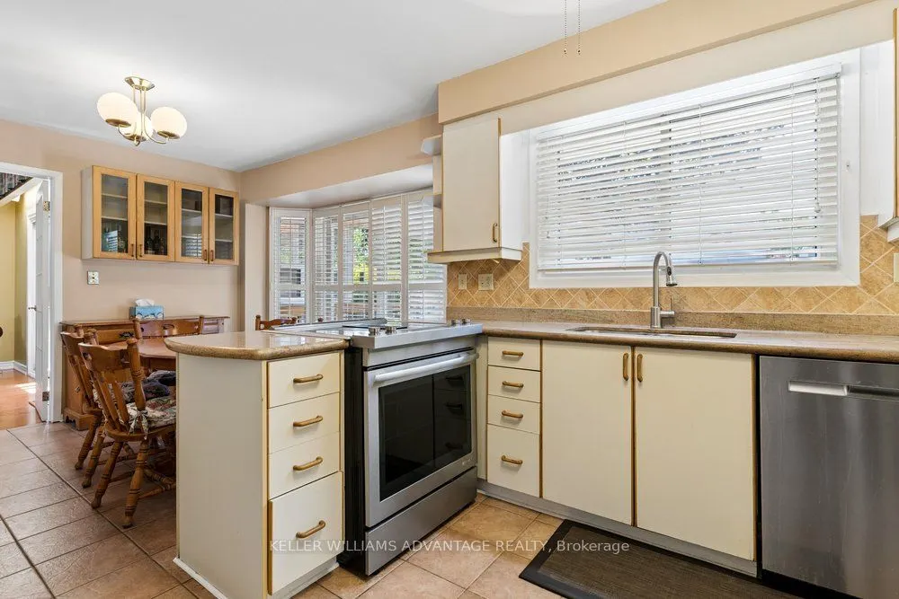 2192 Castlestone Court