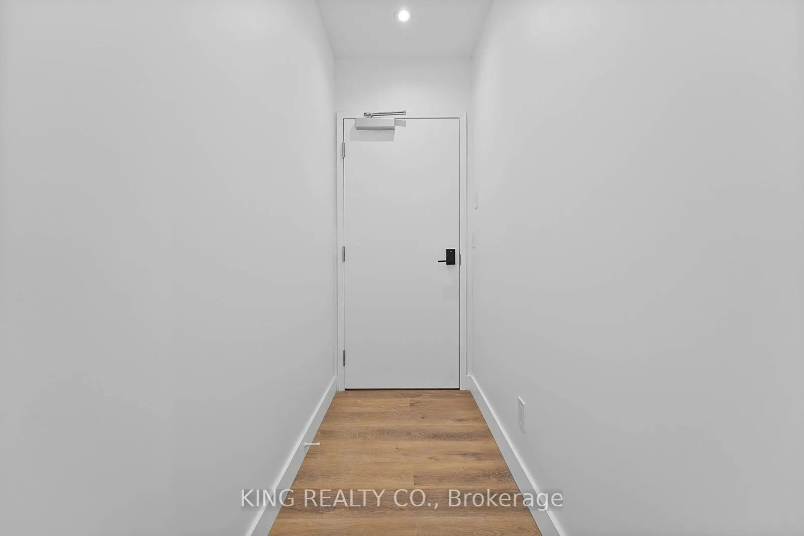 2219 Dundas Street W #202