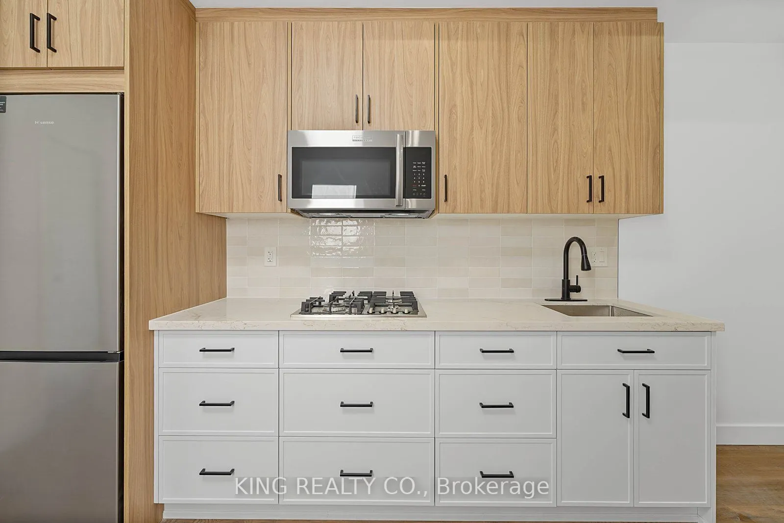 2219 Dundas Street W #202