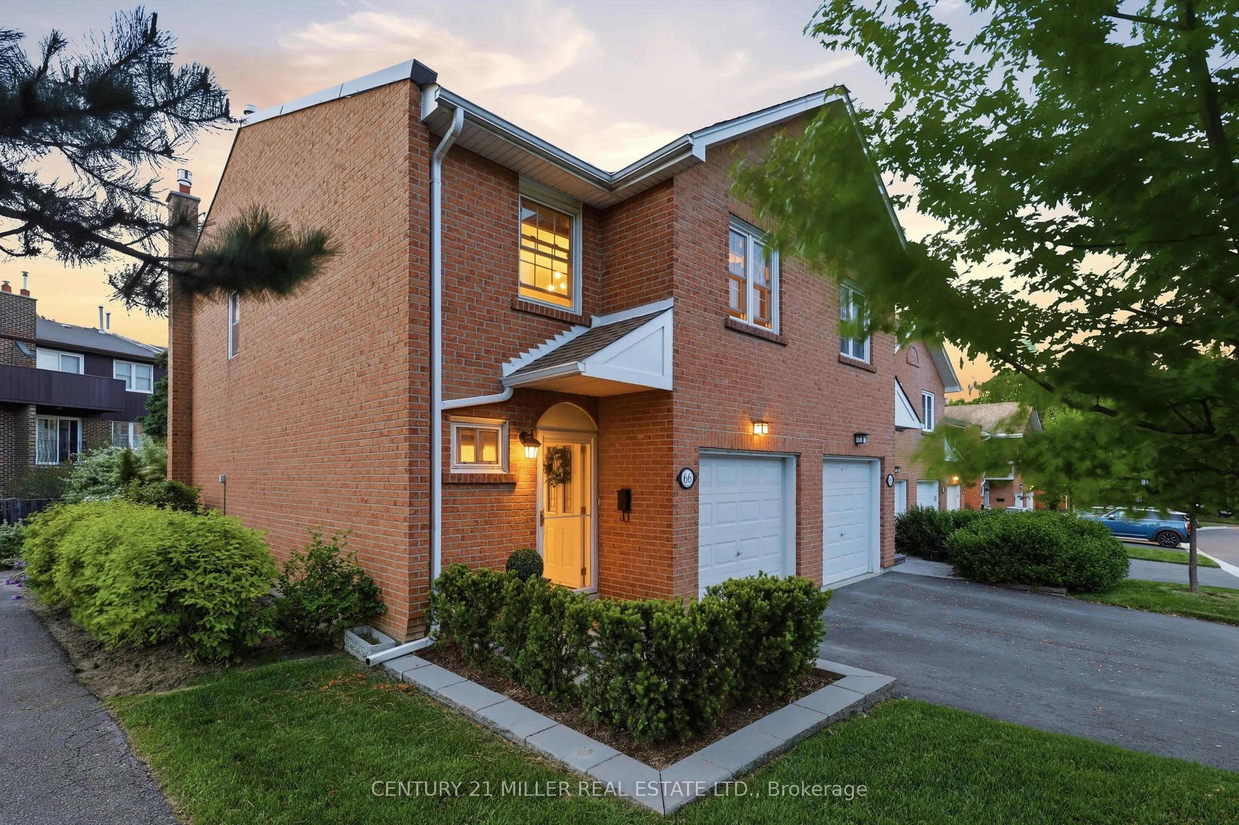 1951 Rathburn Road E #66