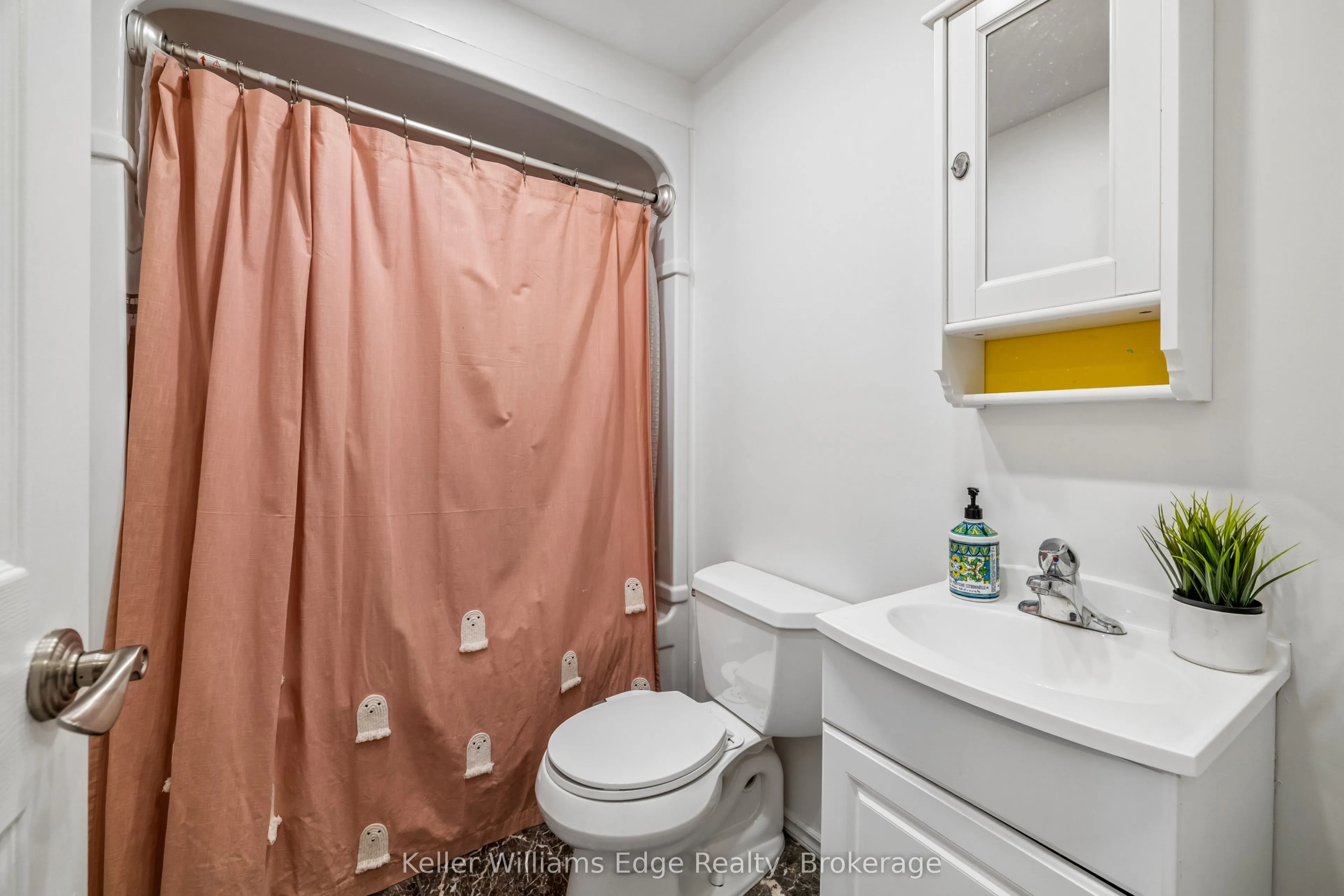 1134 Leewood Drive