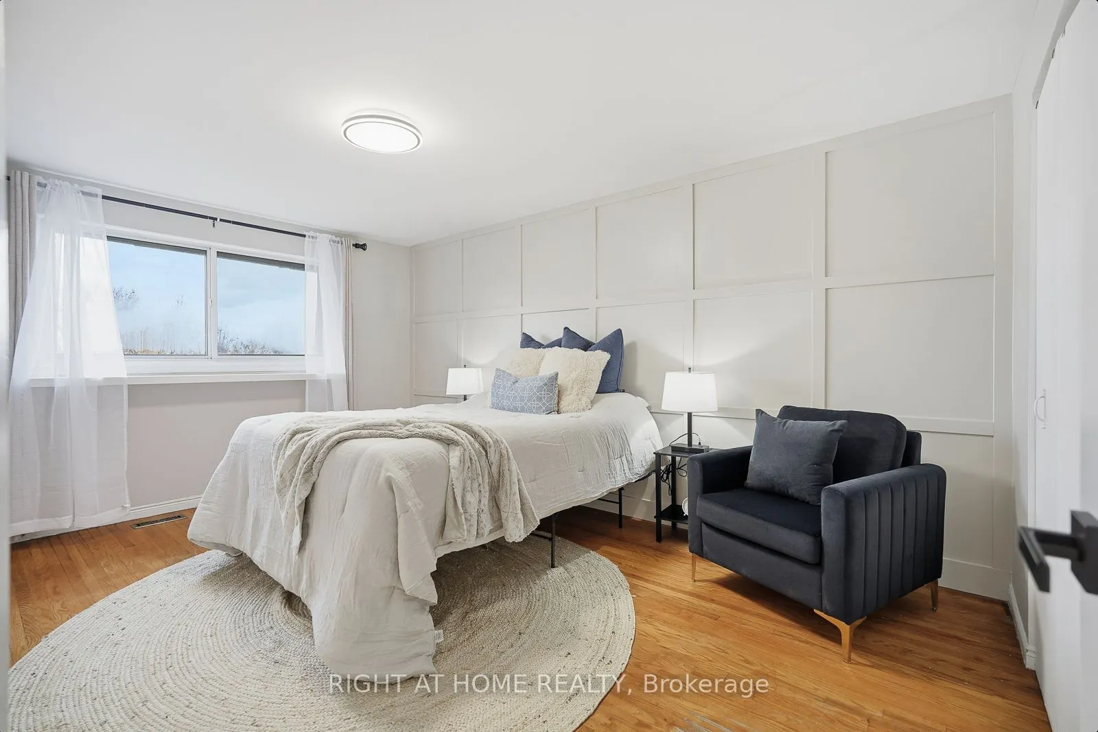 216 Fleetwood Crescent #177