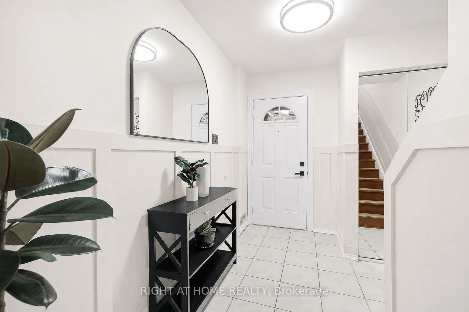216 Fleetwood Crescent #177
