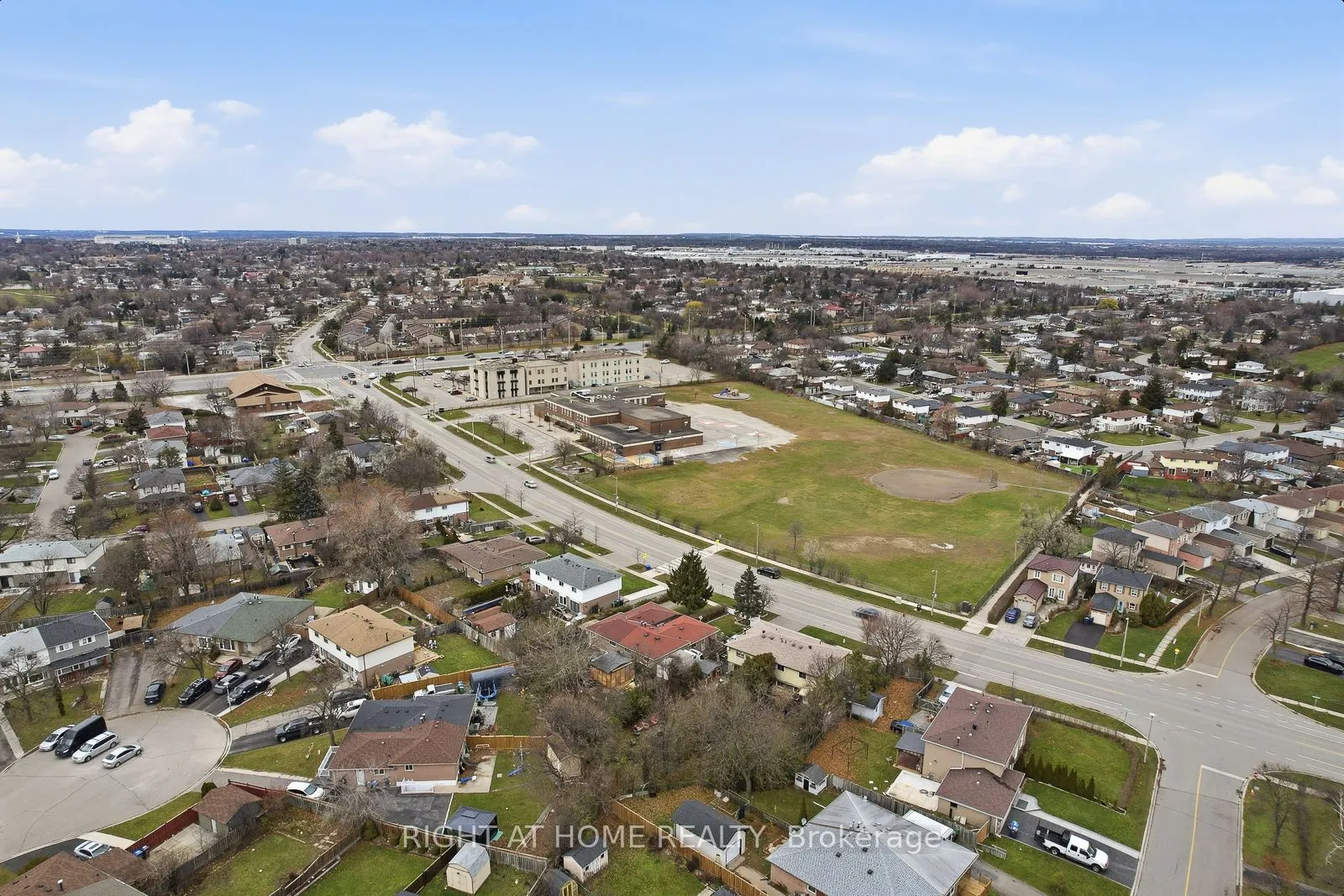 216 Fleetwood Crescent #177