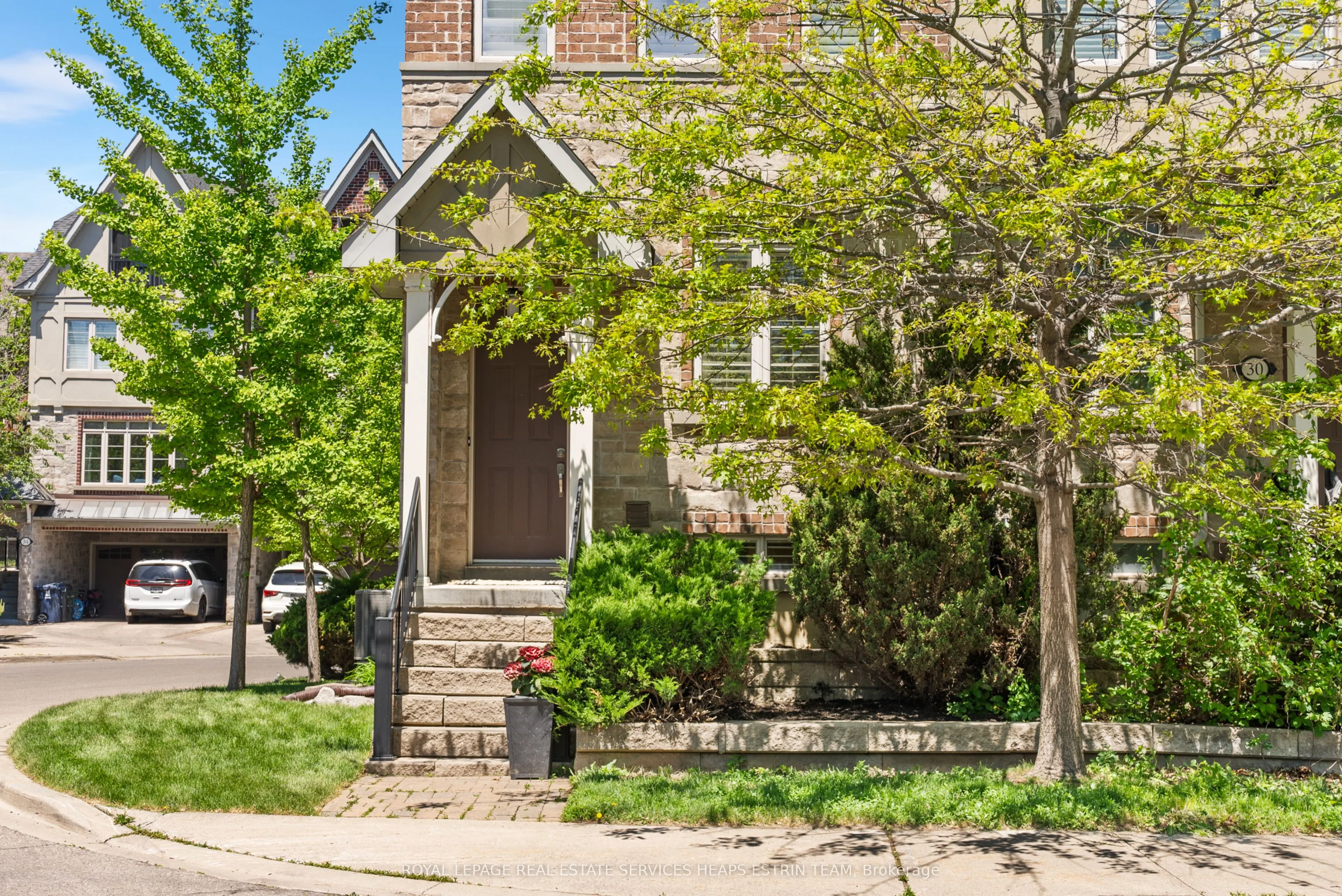 32 Mendota Road