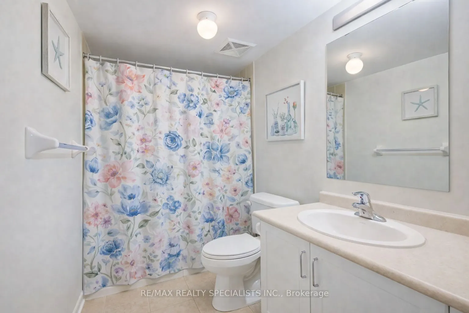 3975 Eglinton Avenue W #16
