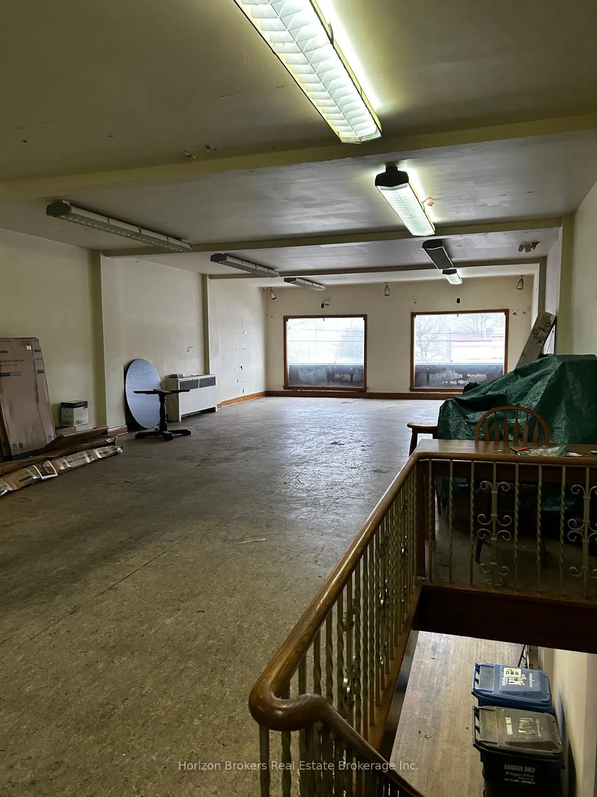 620 Lakeshore Road E