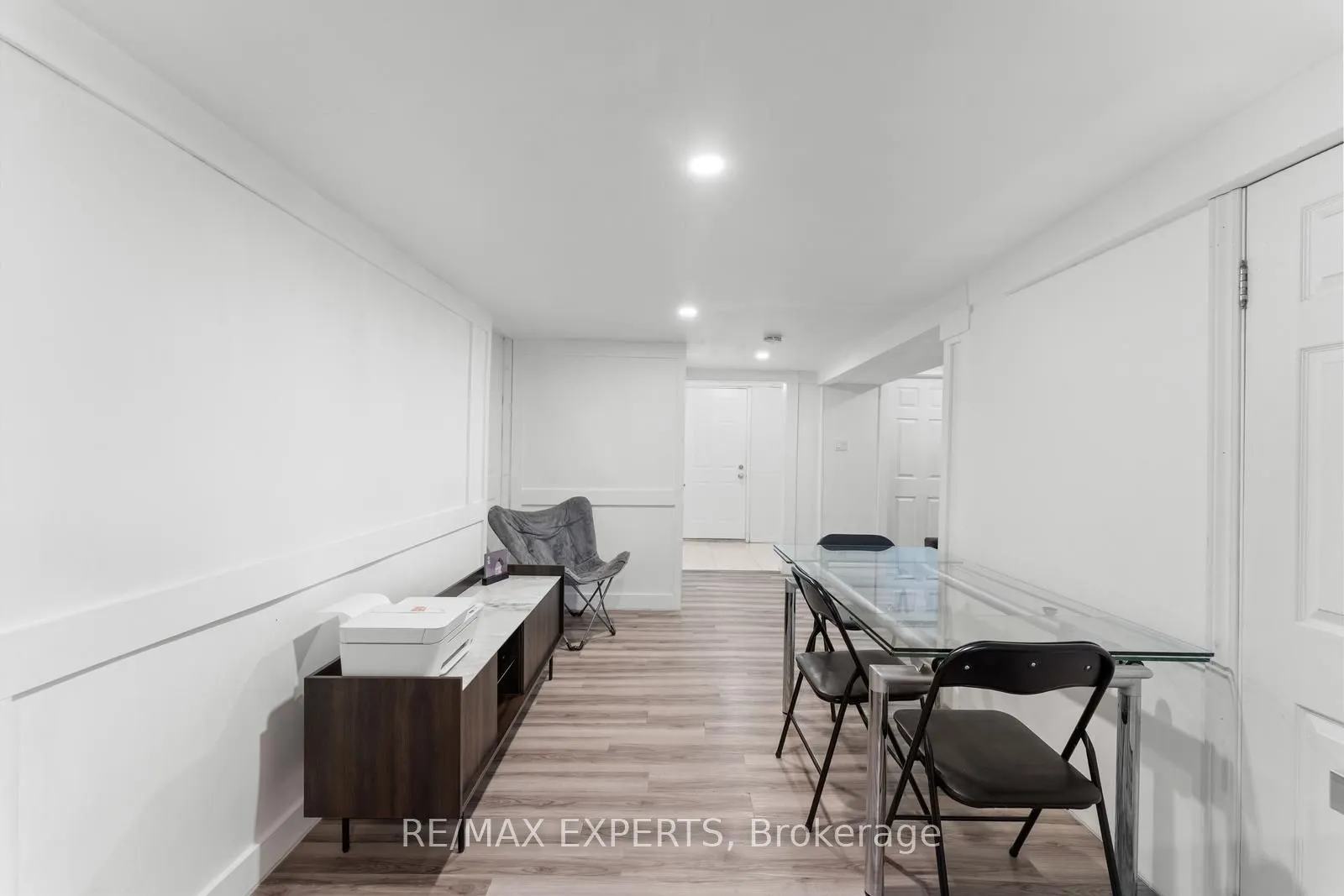 142 King Street E