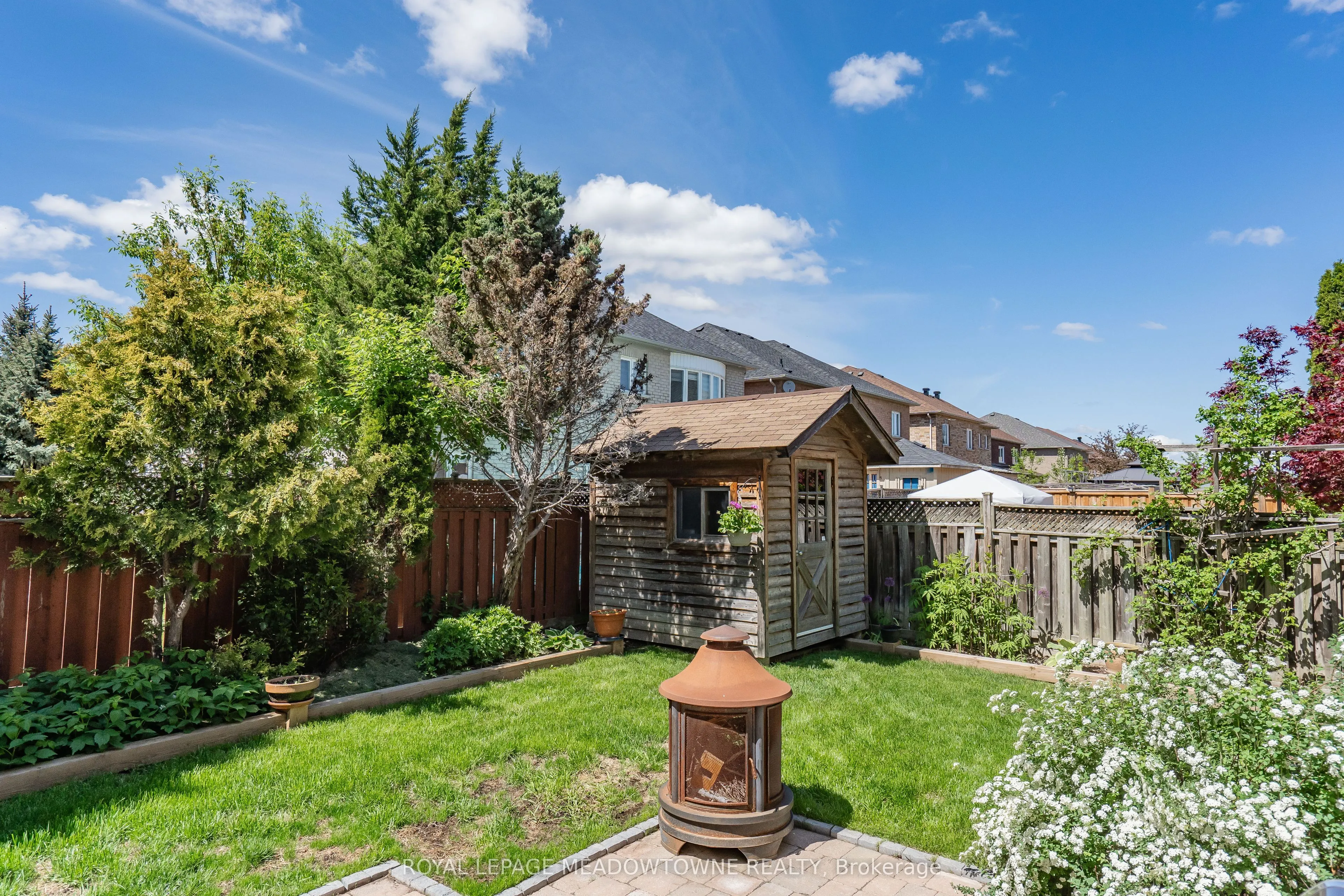 26 Emperor Drive