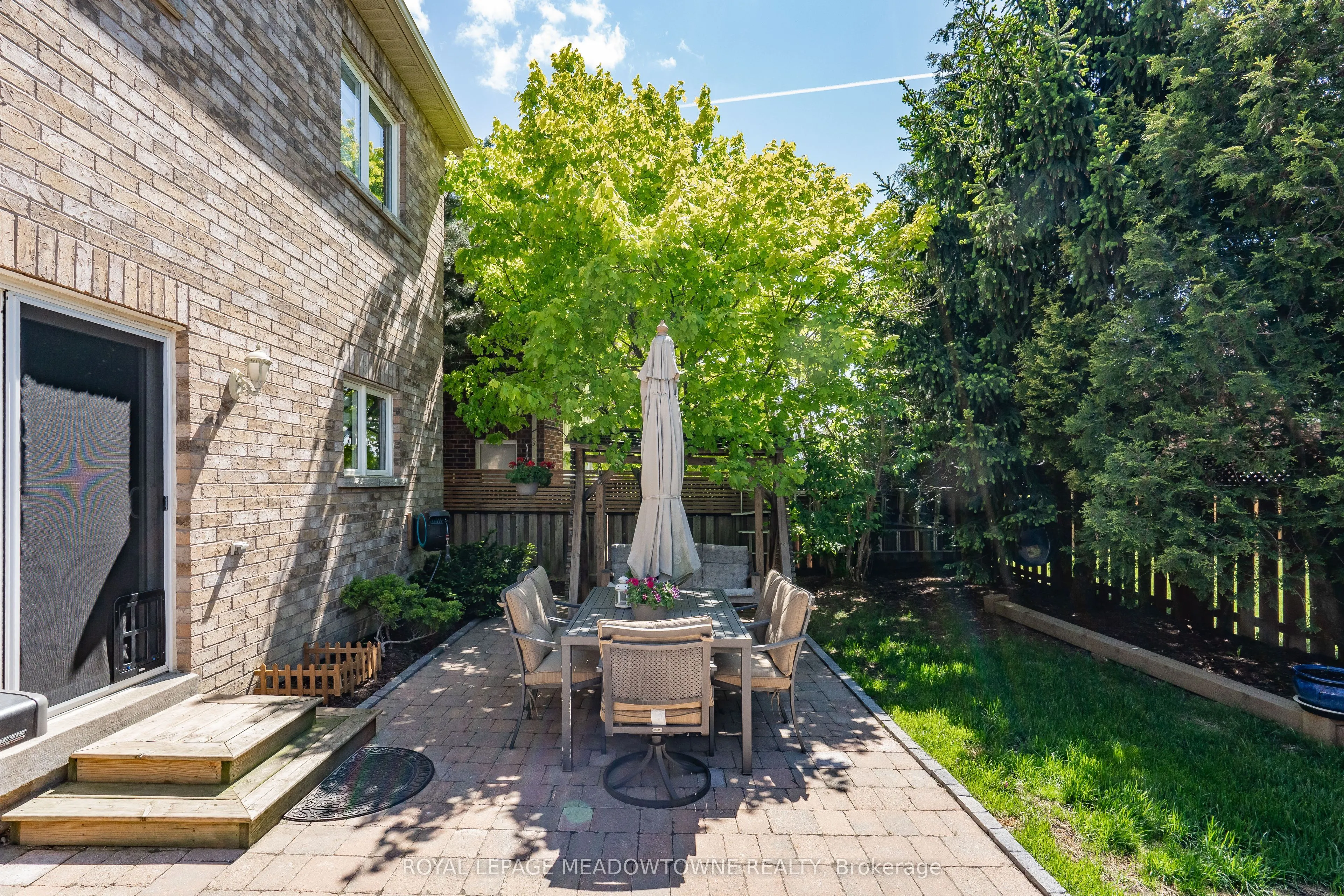 26 Emperor Drive