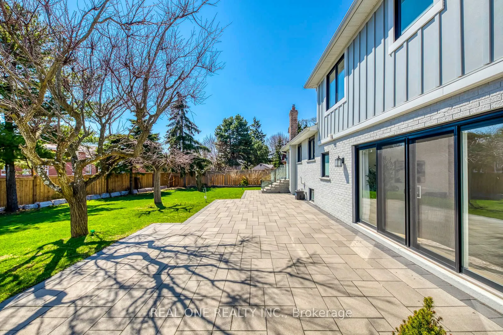 1224 Willowbrook Drive