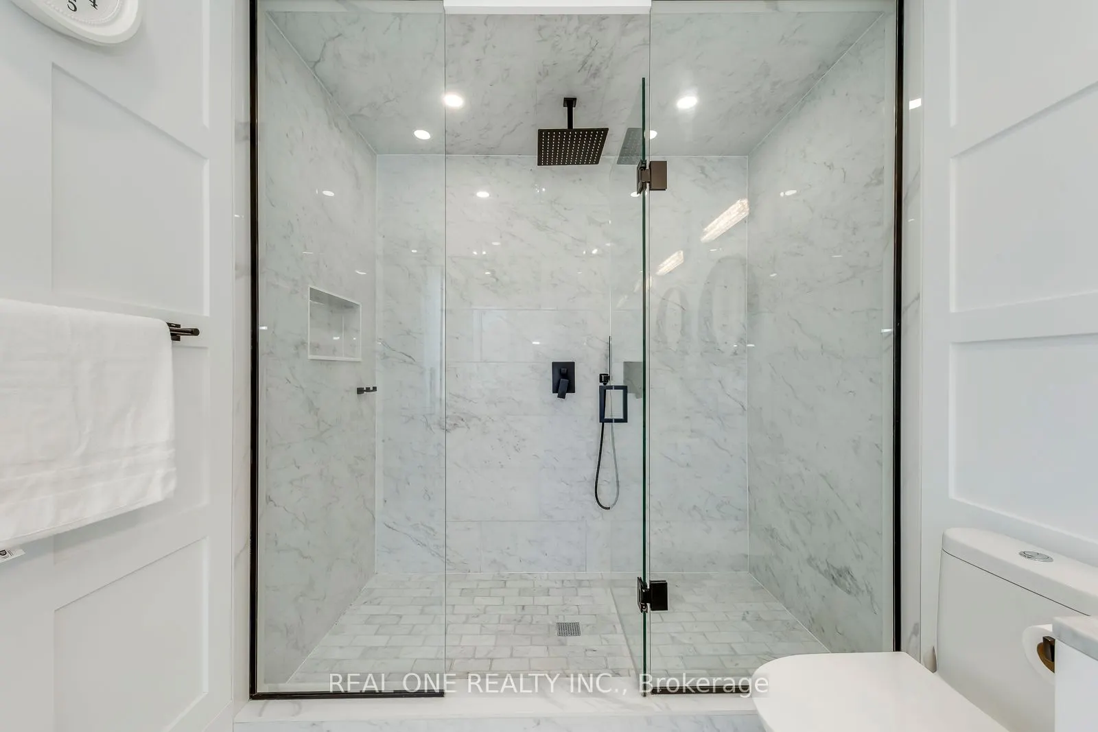 1224 Willowbrook Drive
