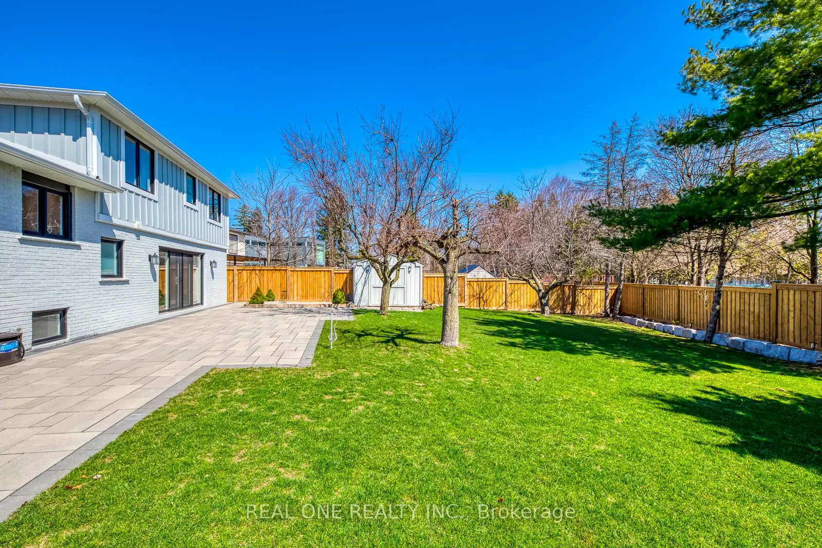 1224 Willowbrook Drive