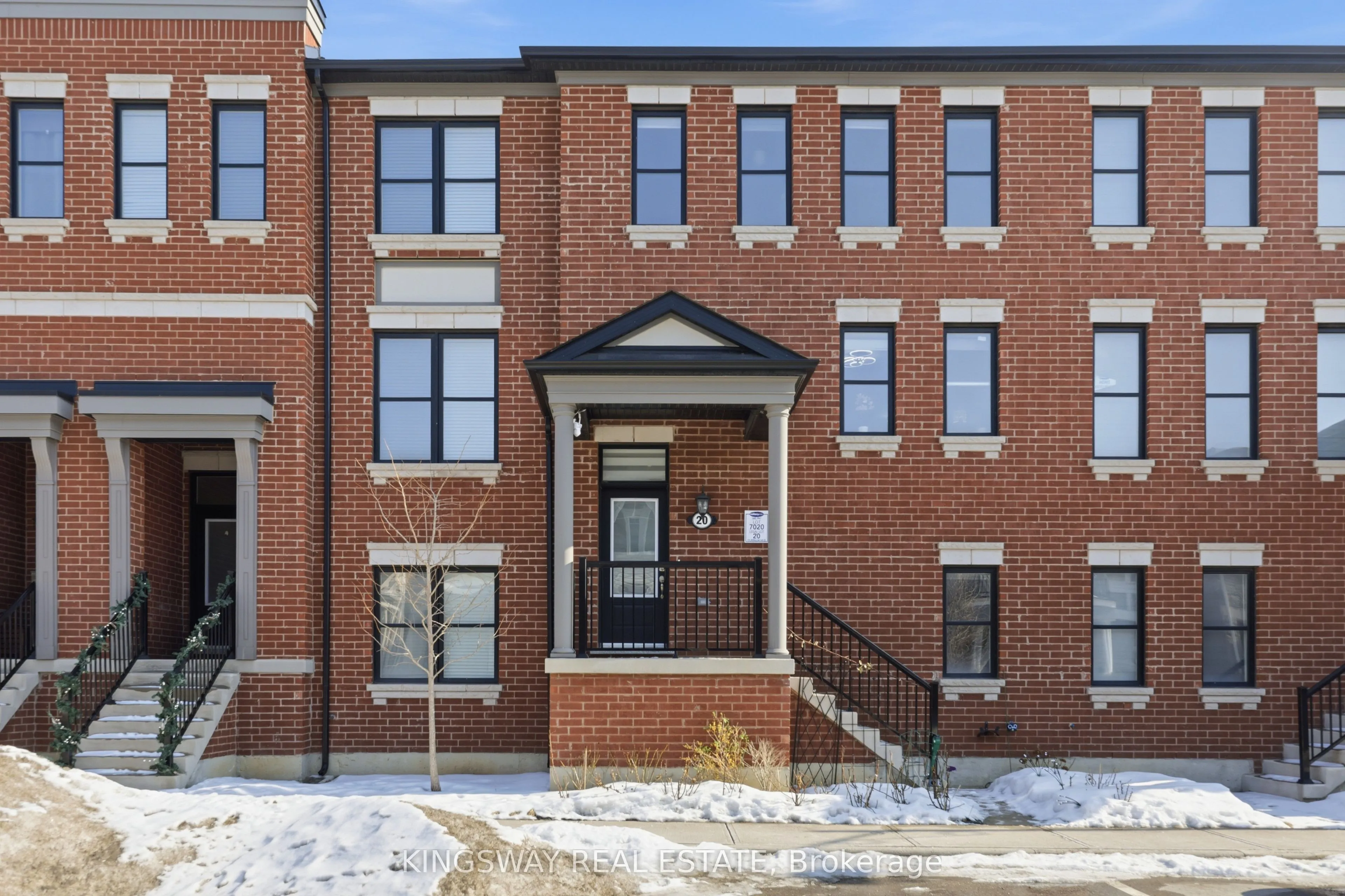 975 WHITLOCK Avenue #20