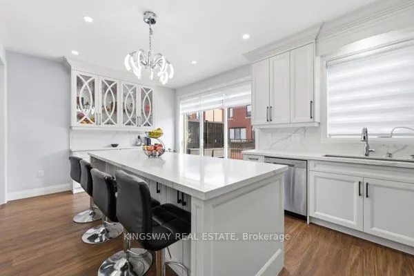 975 WHITLOCK Avenue #20