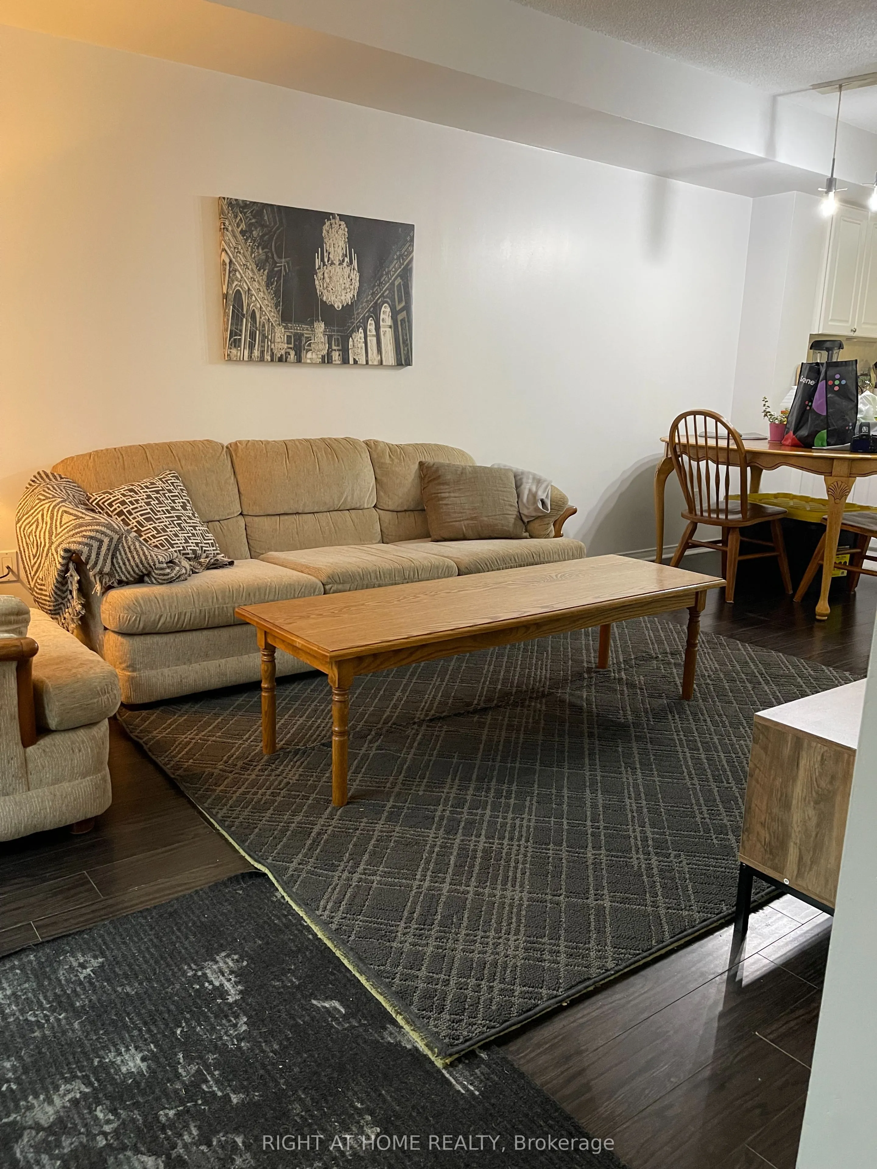 601 Shoreline Drive #122