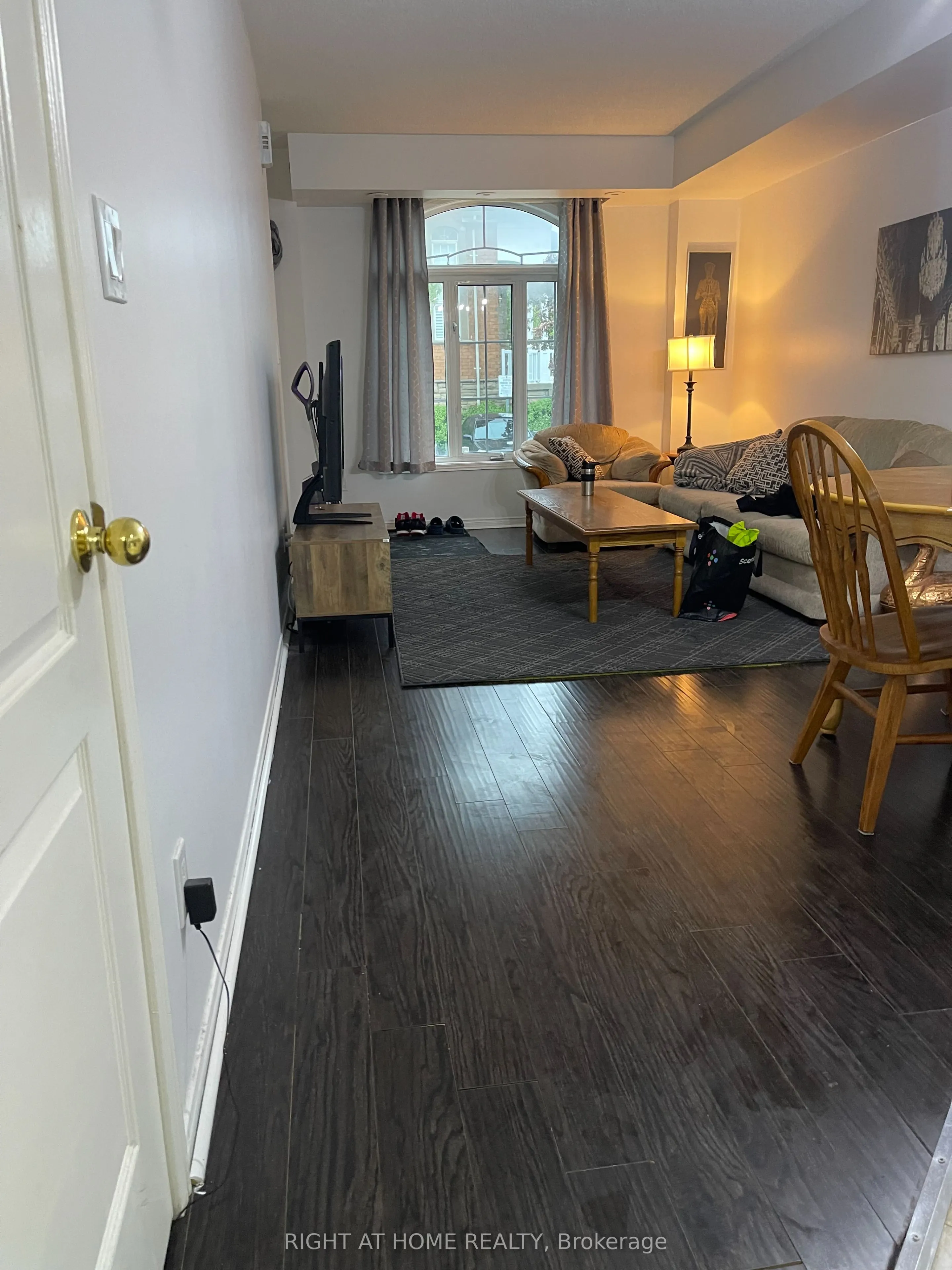 601 Shoreline Drive #122