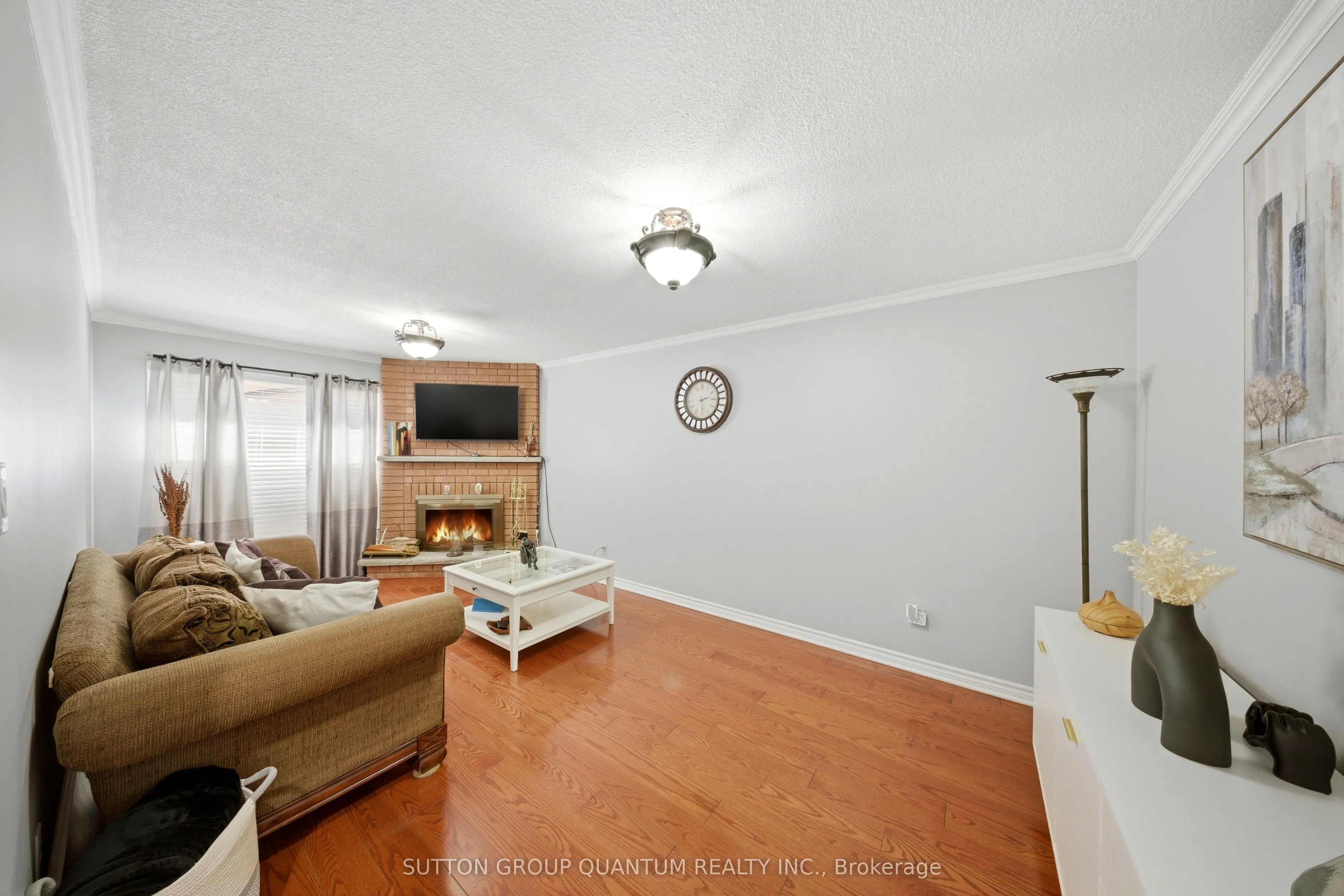 276 Lech Walesa Drive