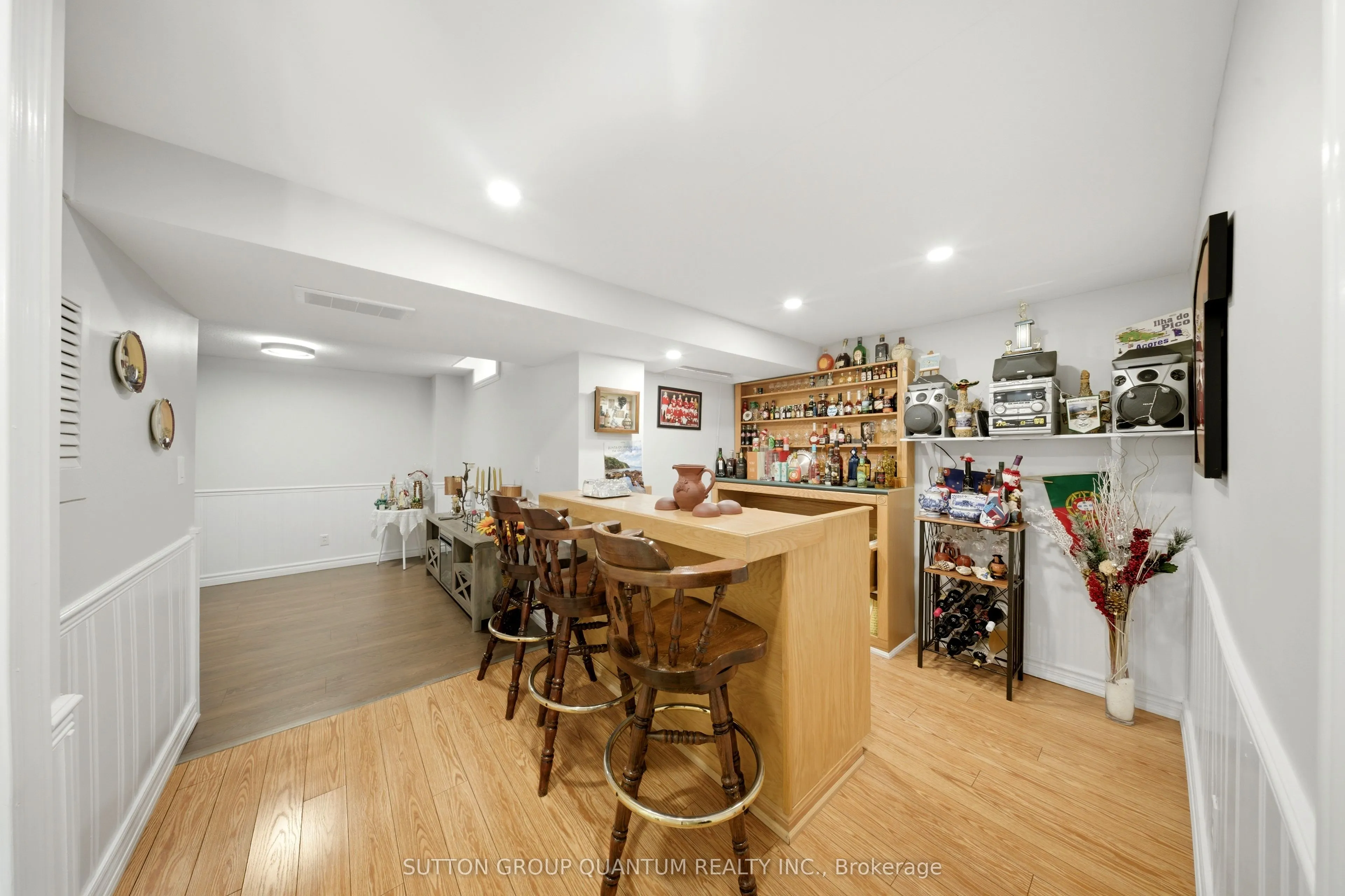 276 Lech Walesa Drive