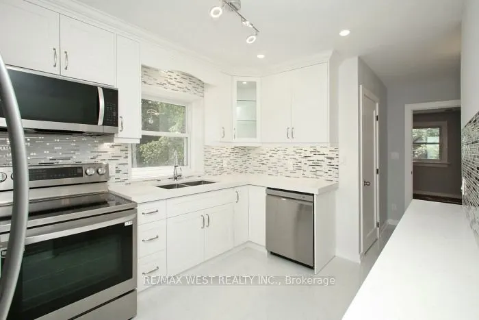 420 Annette Street #Upper Level