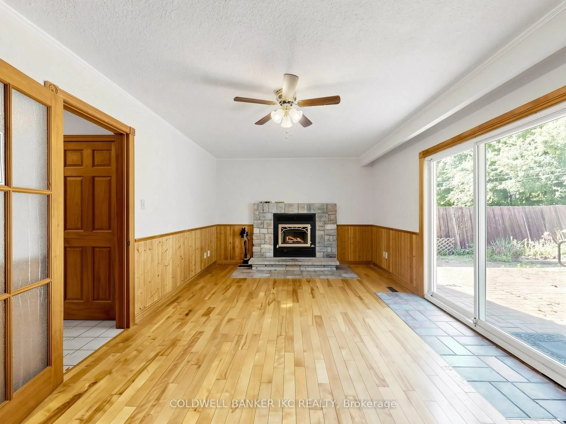 2220 Springfield Court