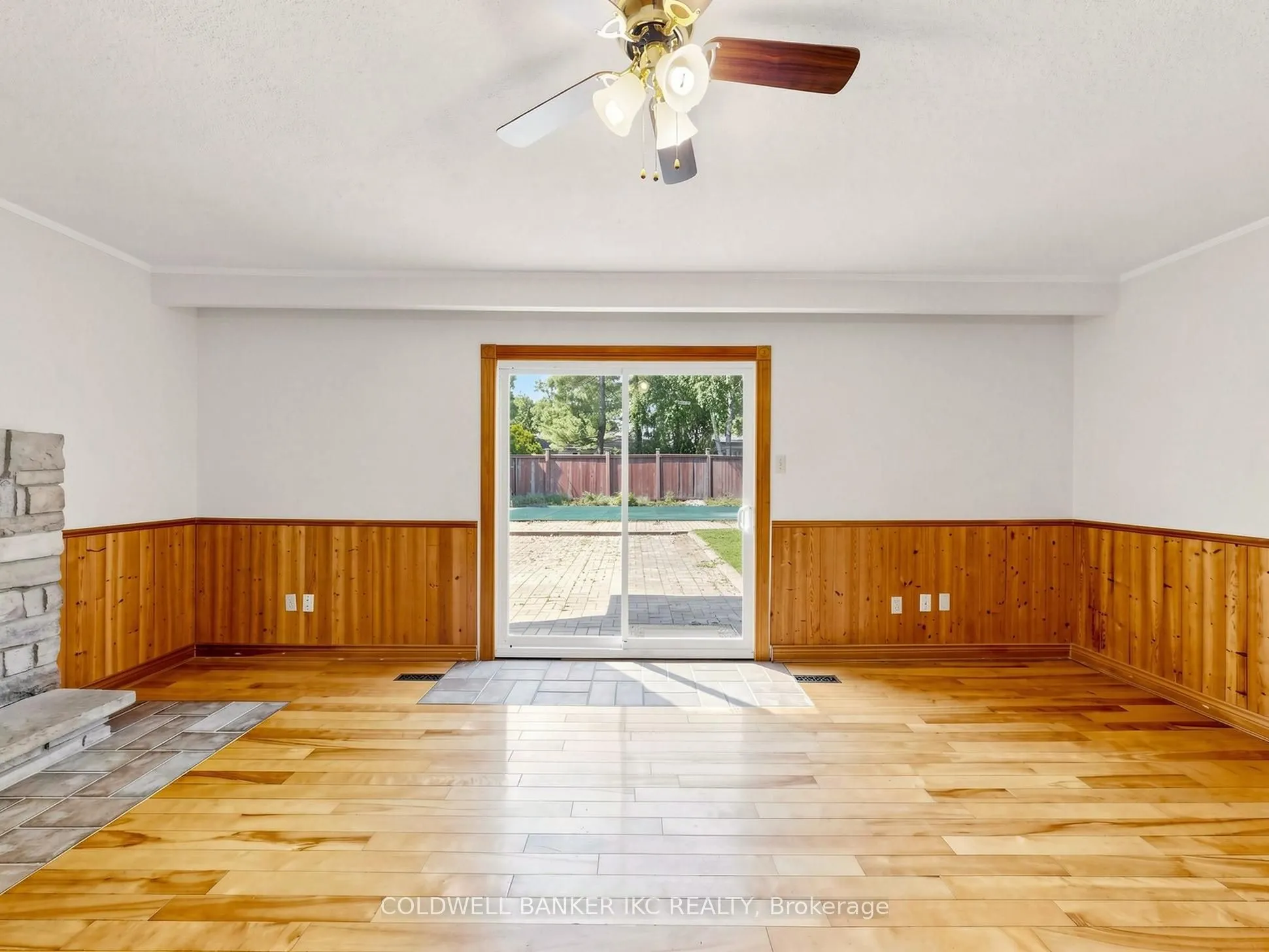 2220 Springfield Court