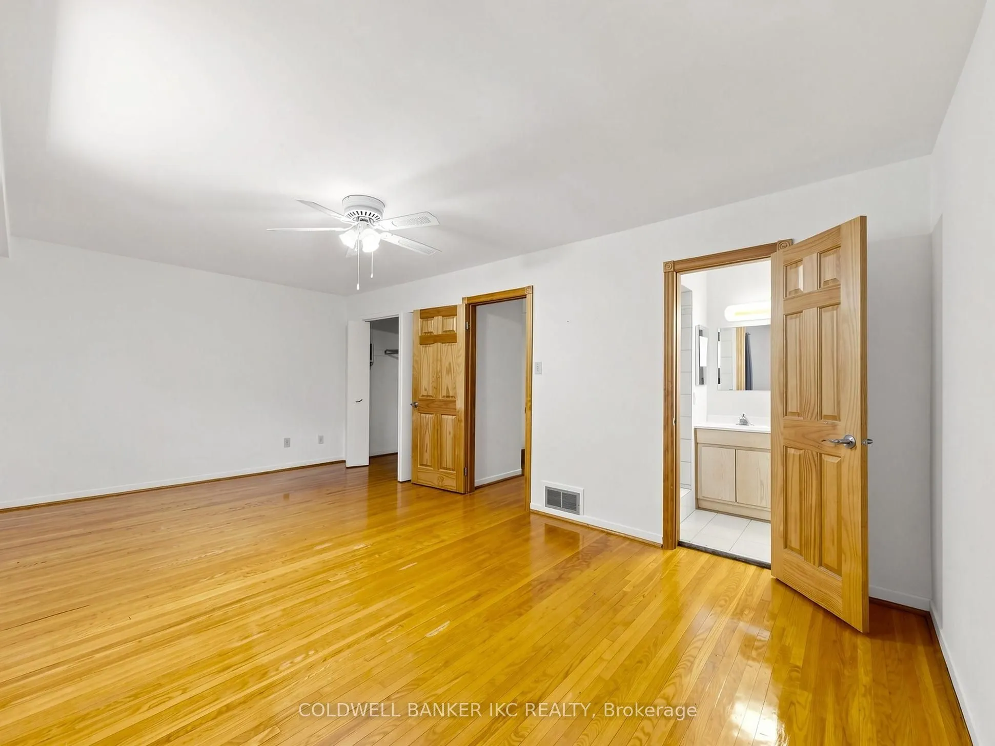 2220 Springfield Court