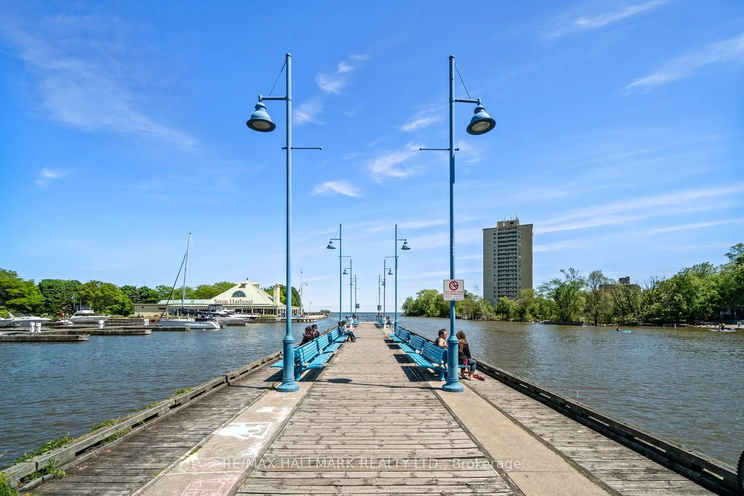 1 Hurontario Street #601