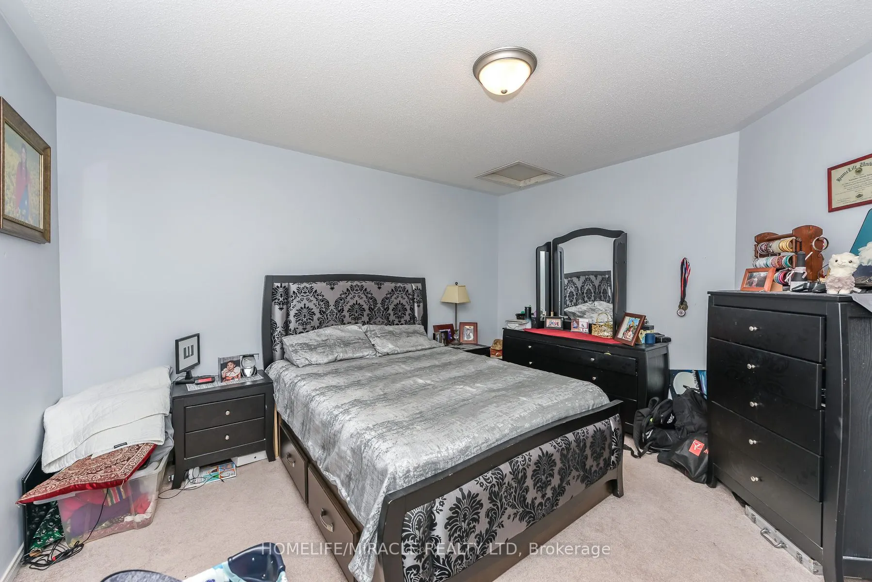 23 Roundstone Drive