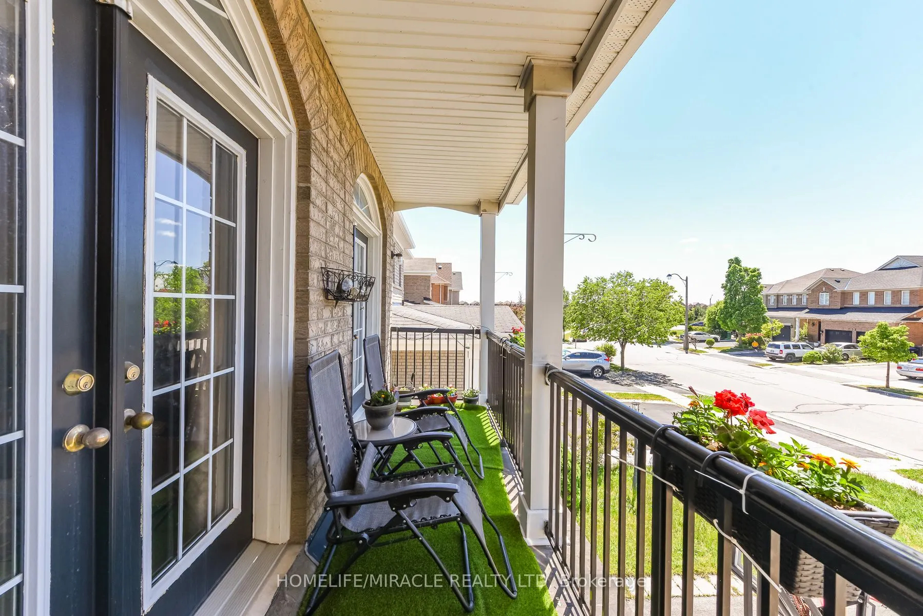 23 Roundstone Drive