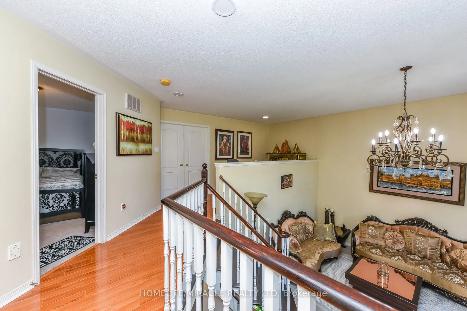 23 Roundstone Drive
