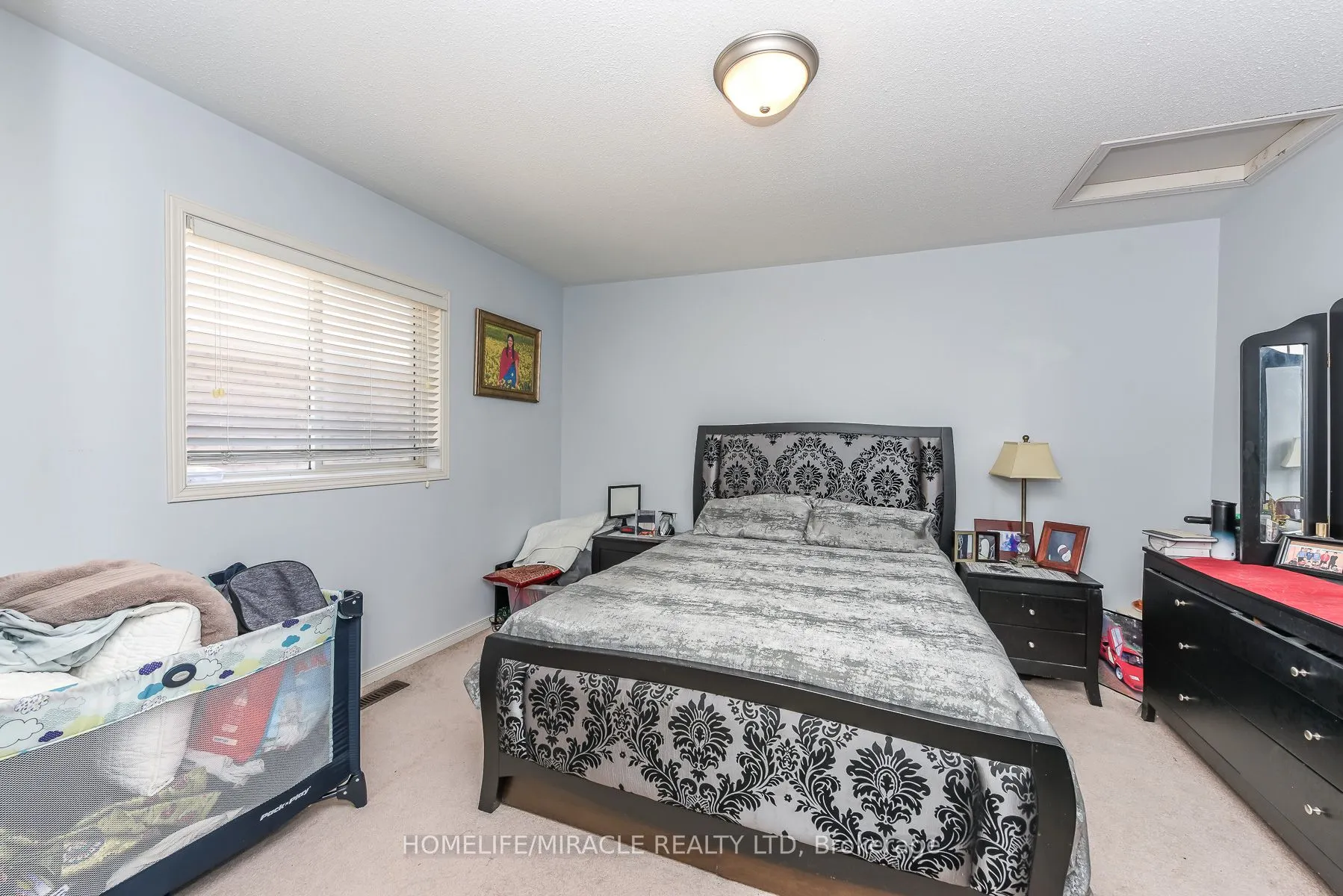 23 Roundstone Drive