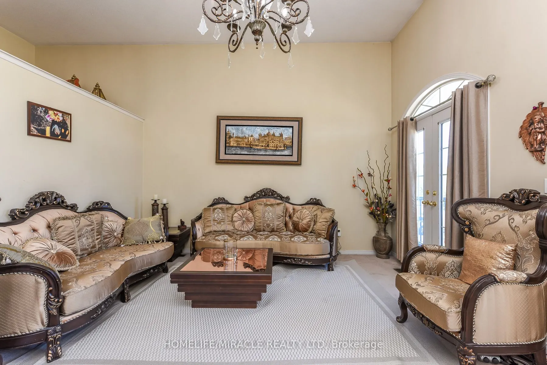 23 Roundstone Drive