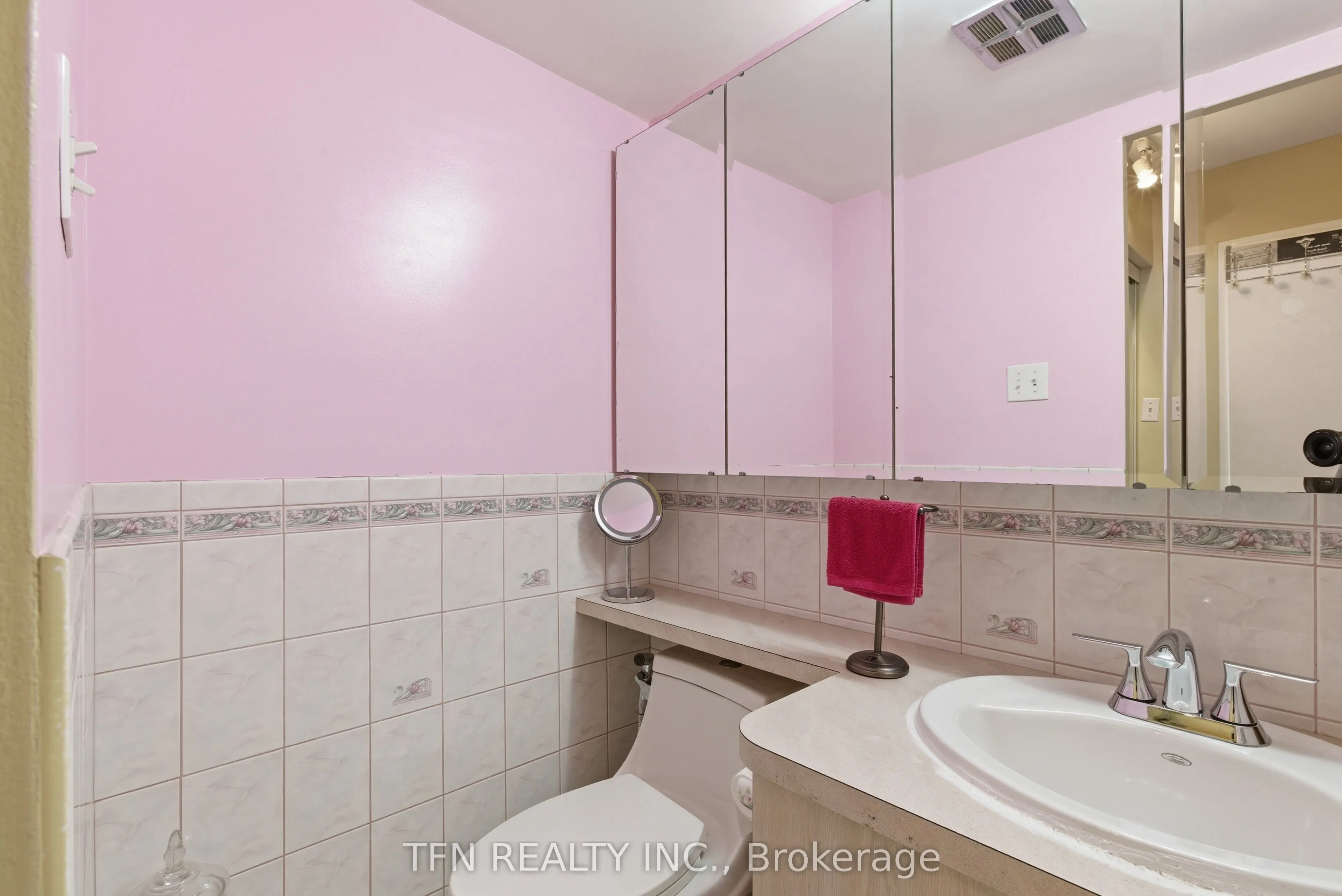 2345 Confederation Parkway #1204