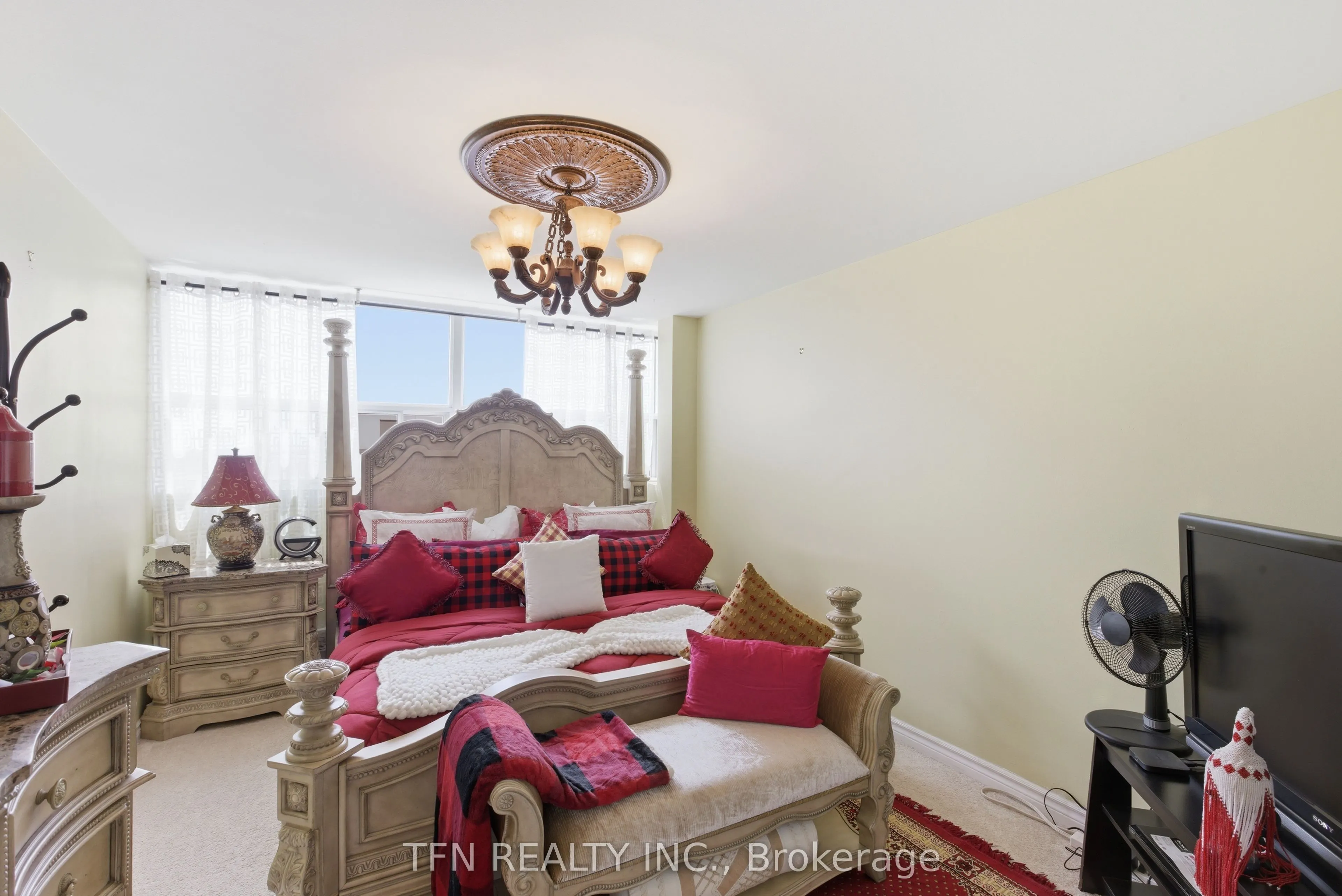 2345 Confederation Parkway #1204