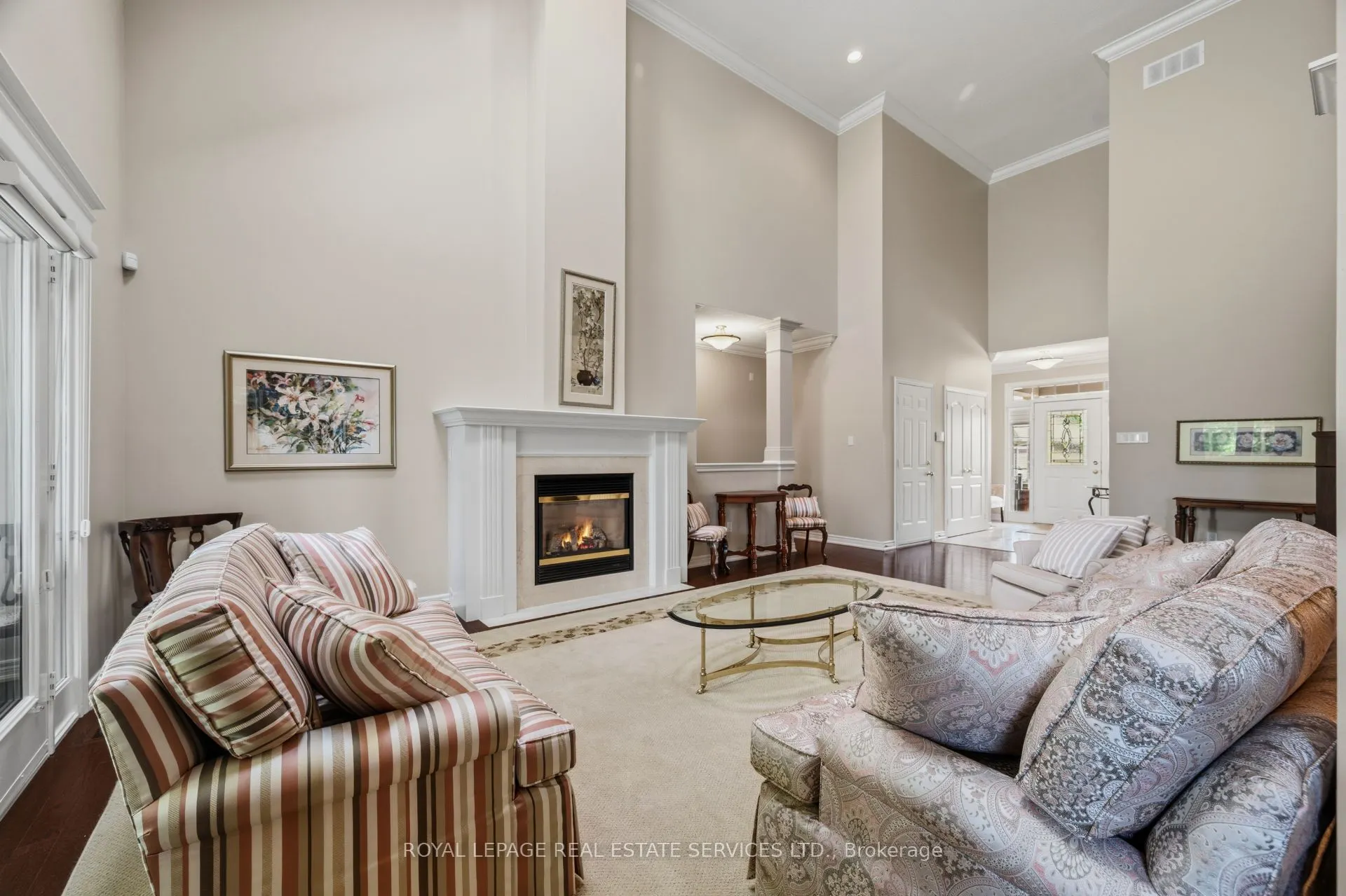 2130 Dickson Road #10