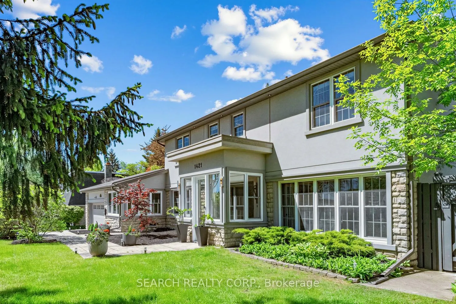 1421 Watersedge Road