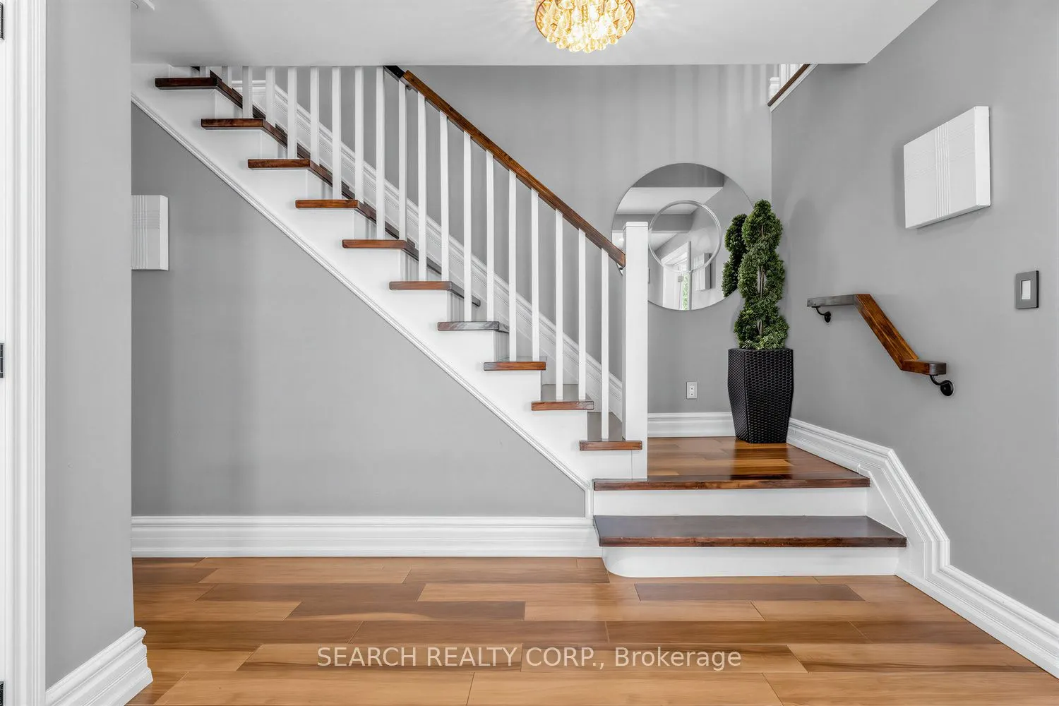 1421 Watersedge Road