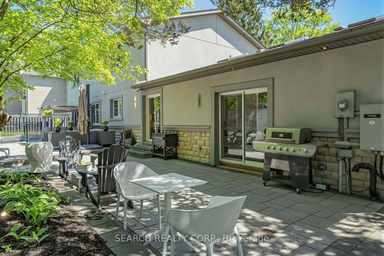 1421 Watersedge Road