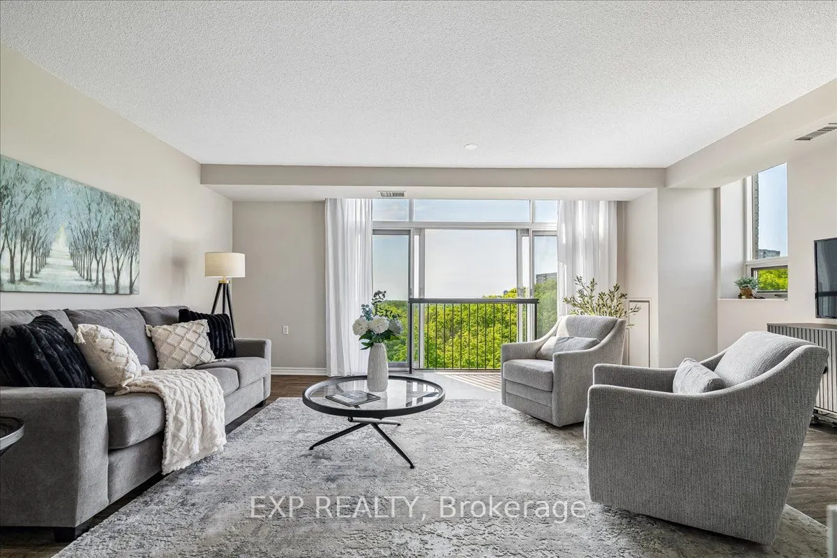 200 Burnhamthorpe Road E #708