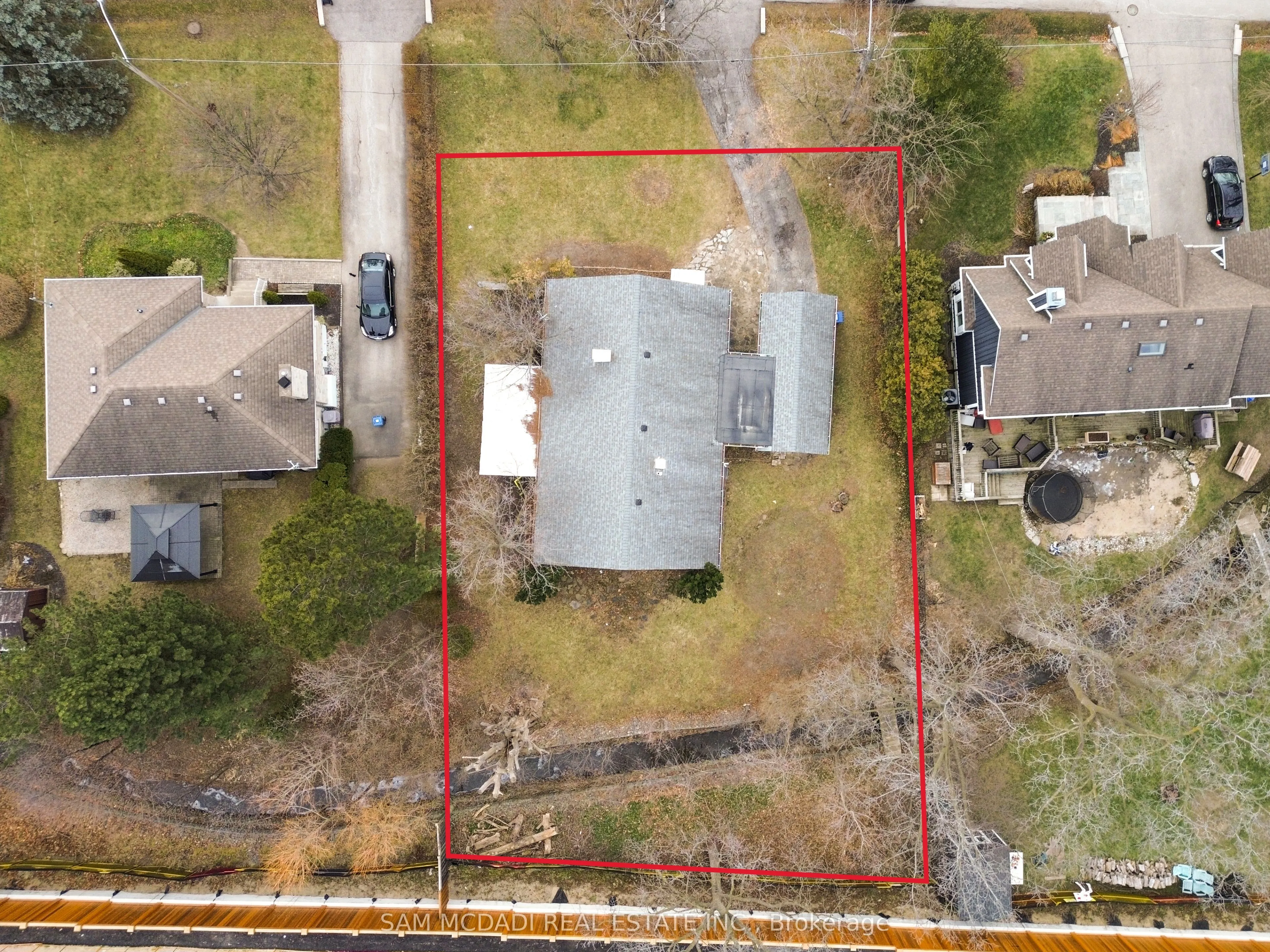 1235 Old River Road