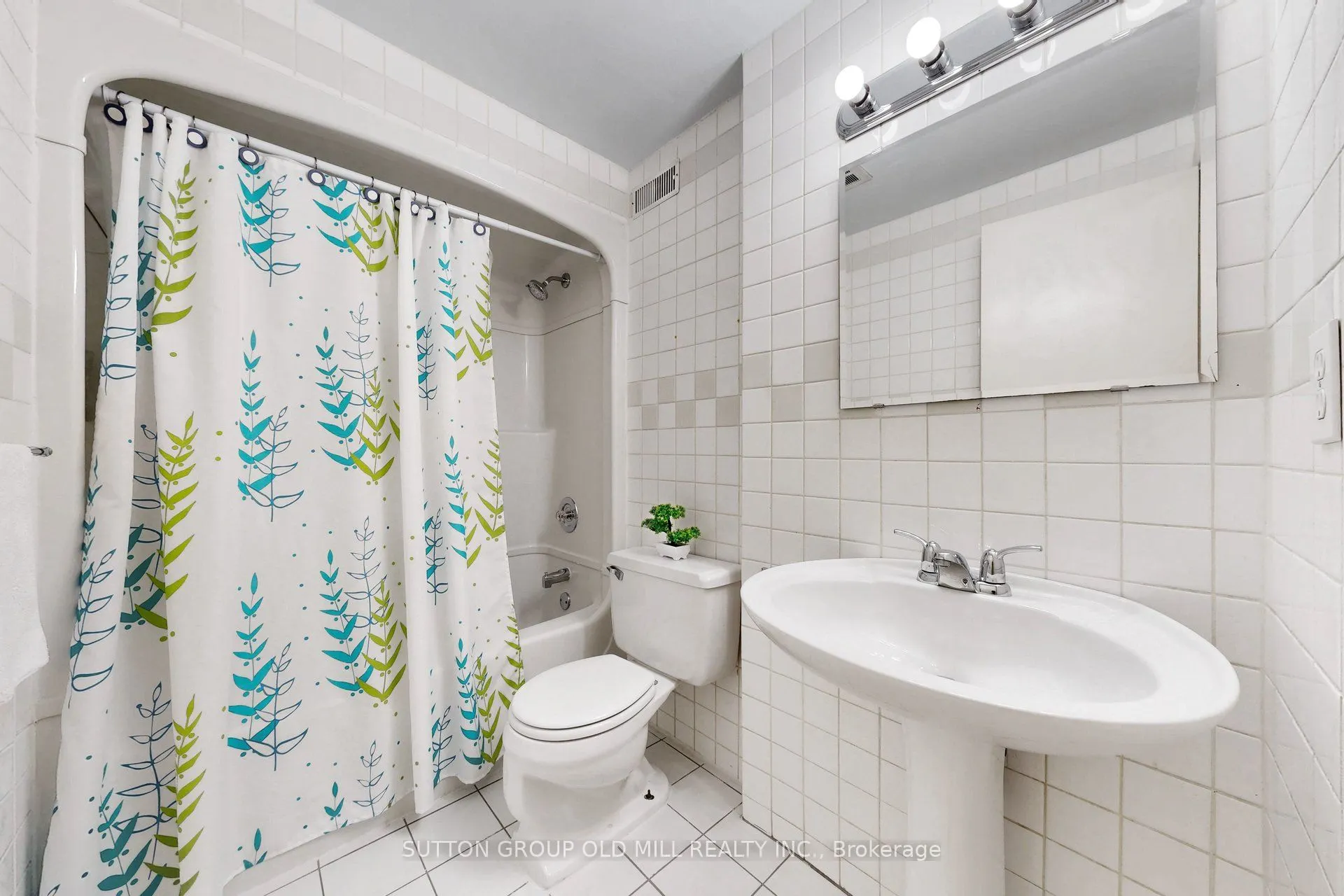 96 Darras Court #76