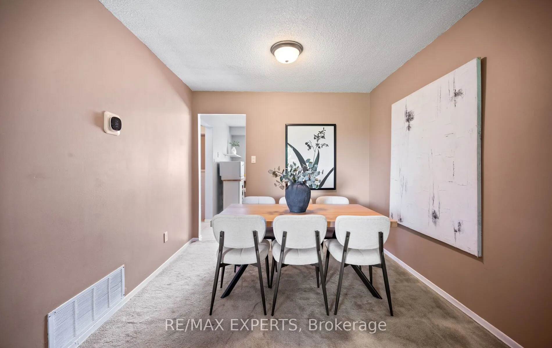 161 Moregate Crescent #15