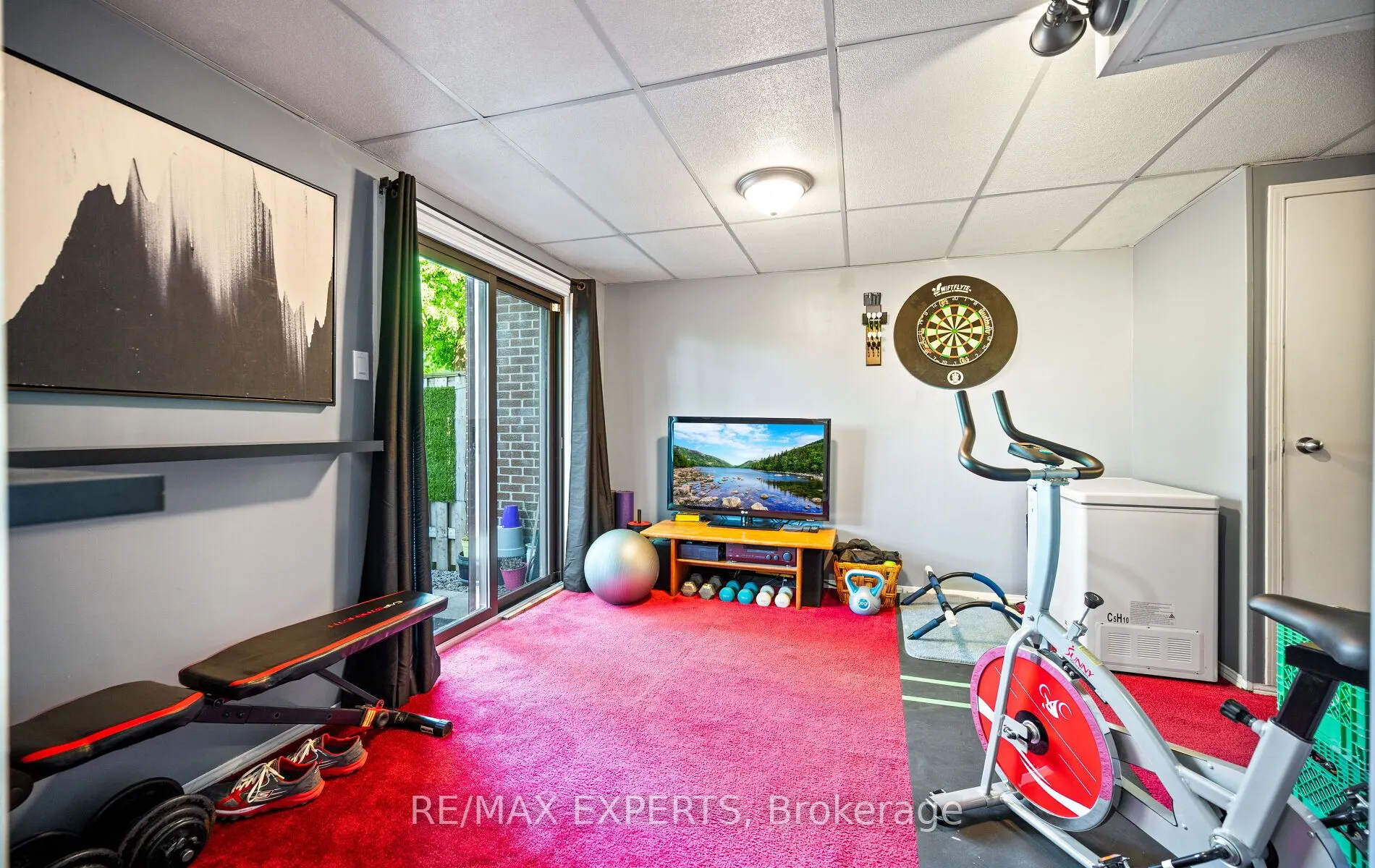 161 Moregate Crescent #15