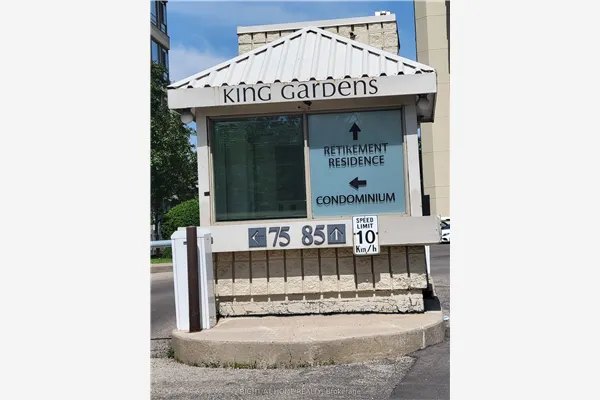 75 King Street E