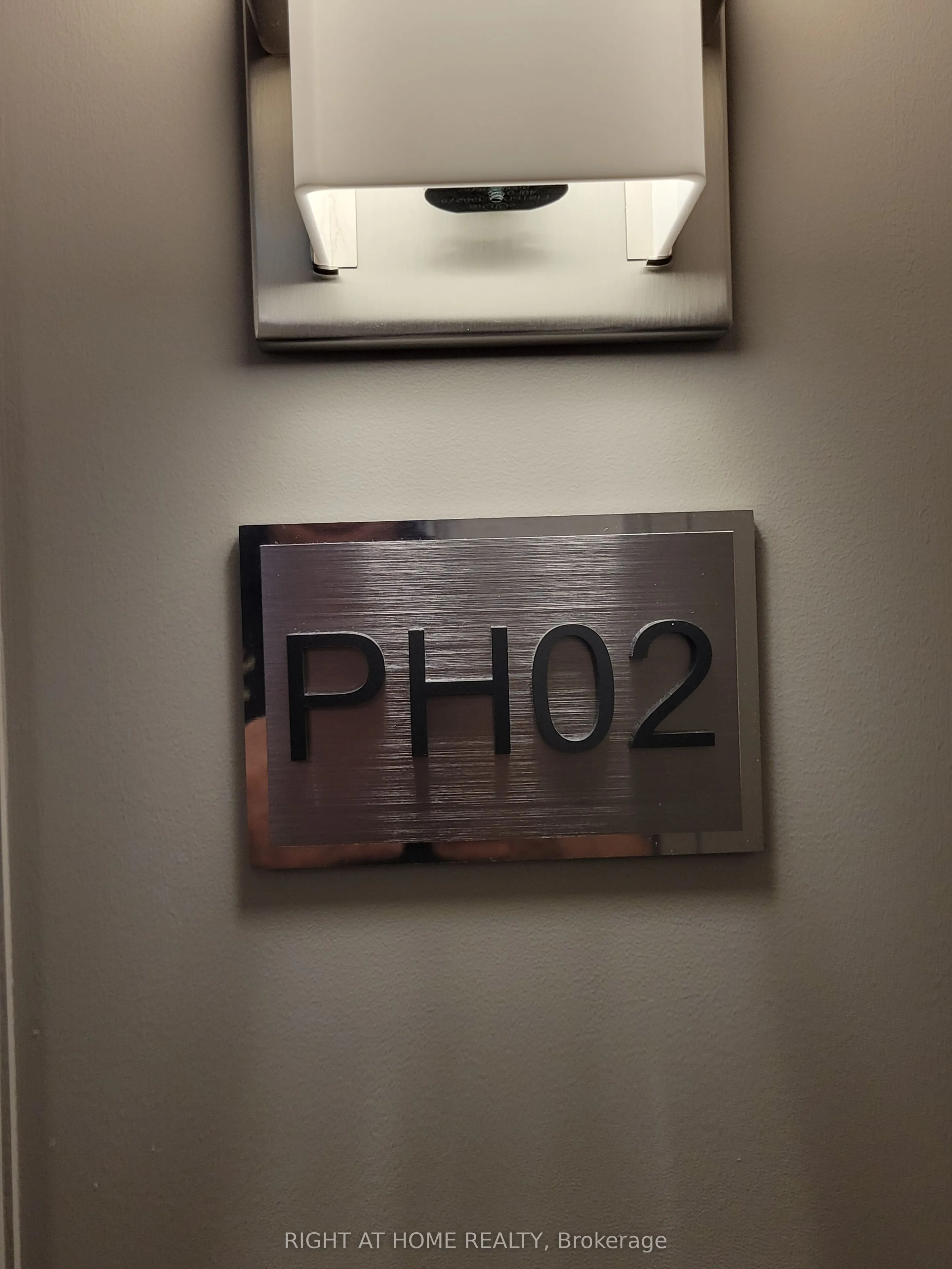 75 King Street E #PH2