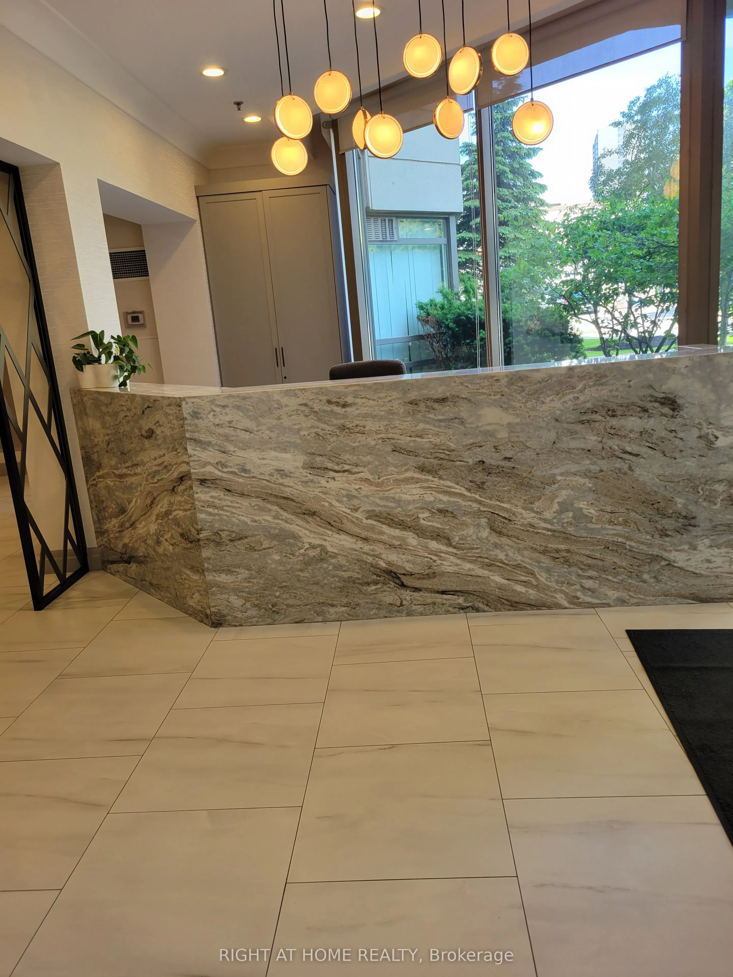 75 King Street E #PH2