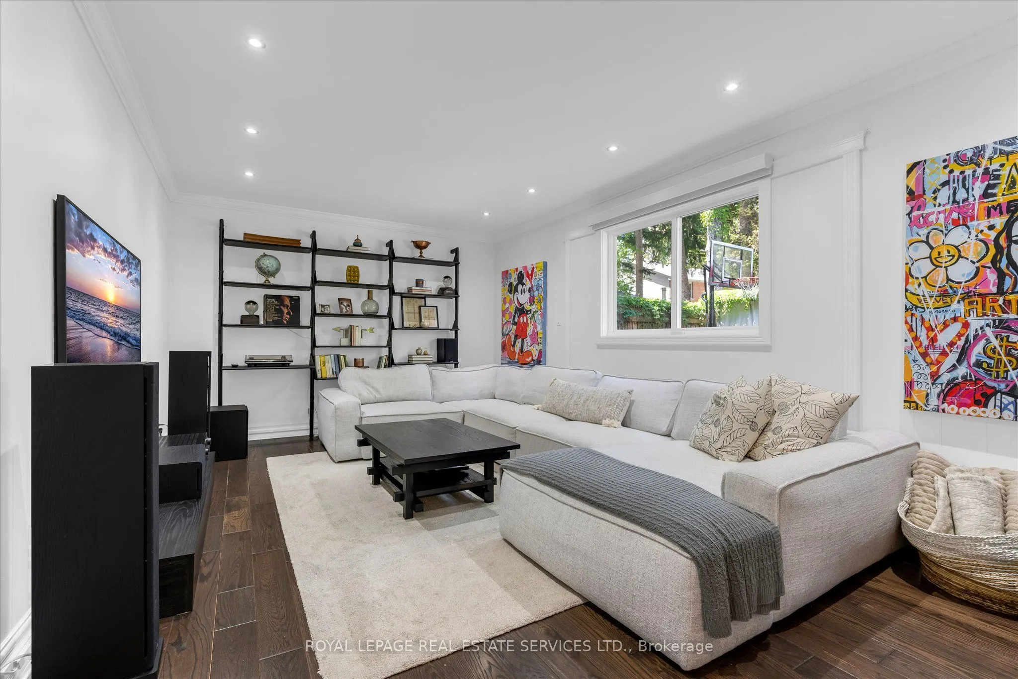 4163 Lakeshore Road