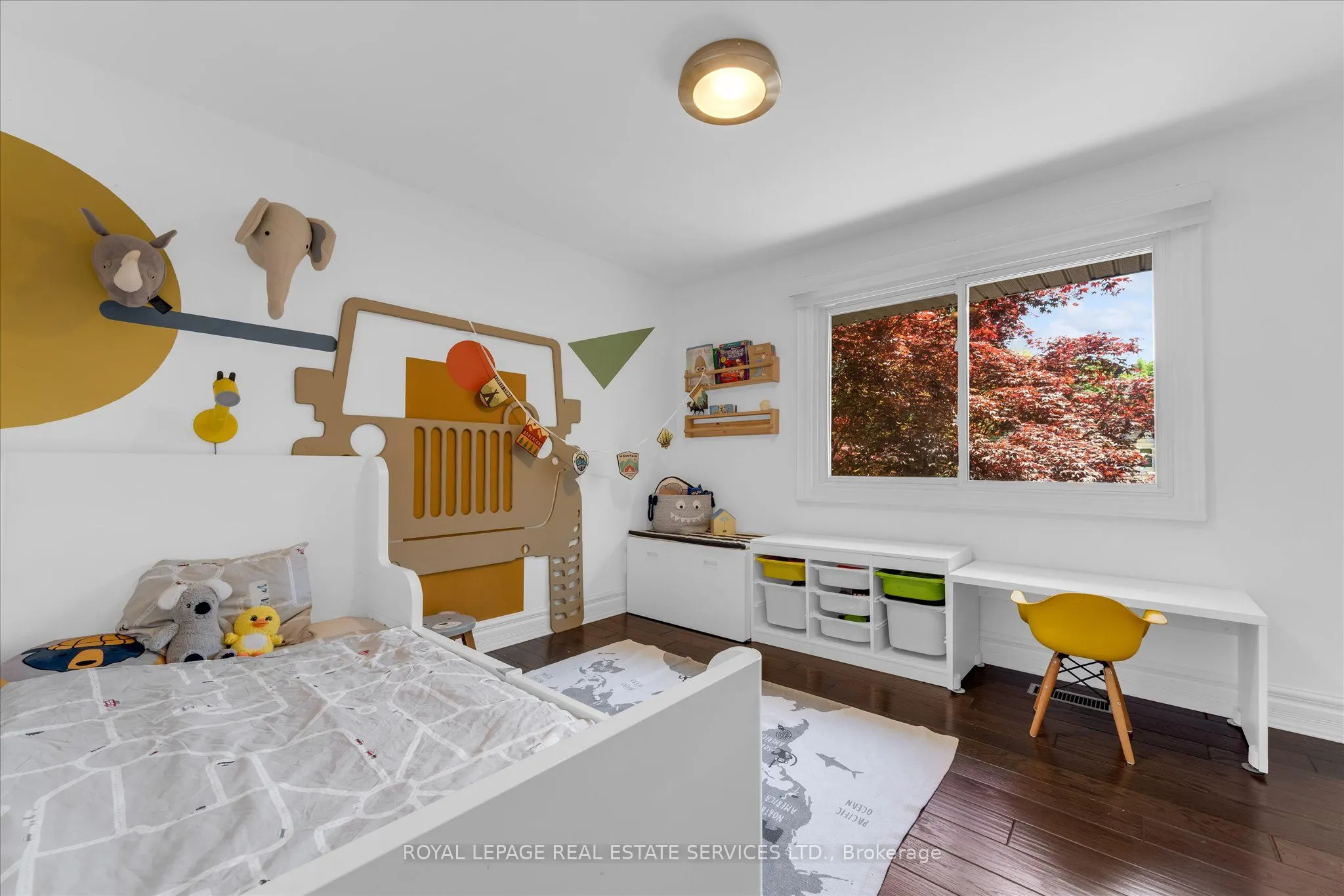 4163 Lakeshore Road